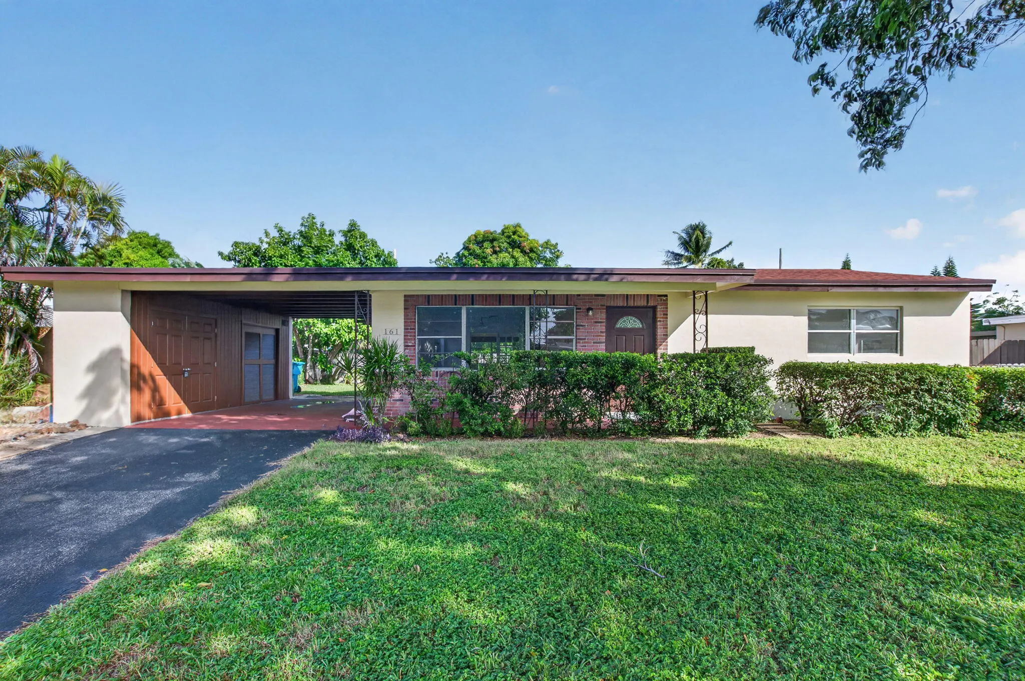 161 SE 28TH Avenue