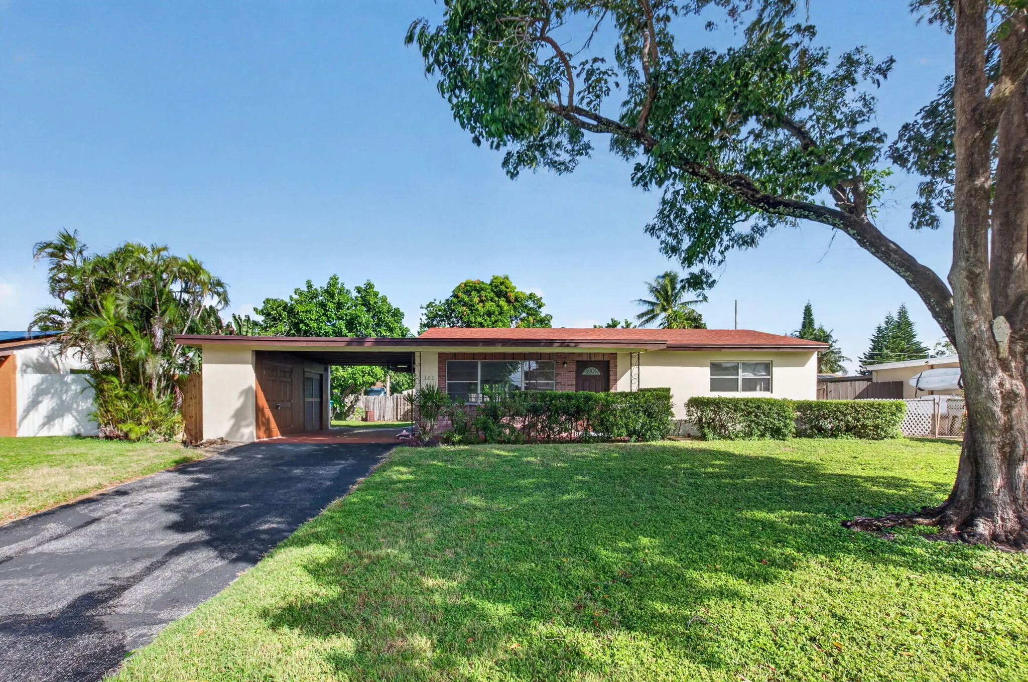 161 SE 28TH Avenue