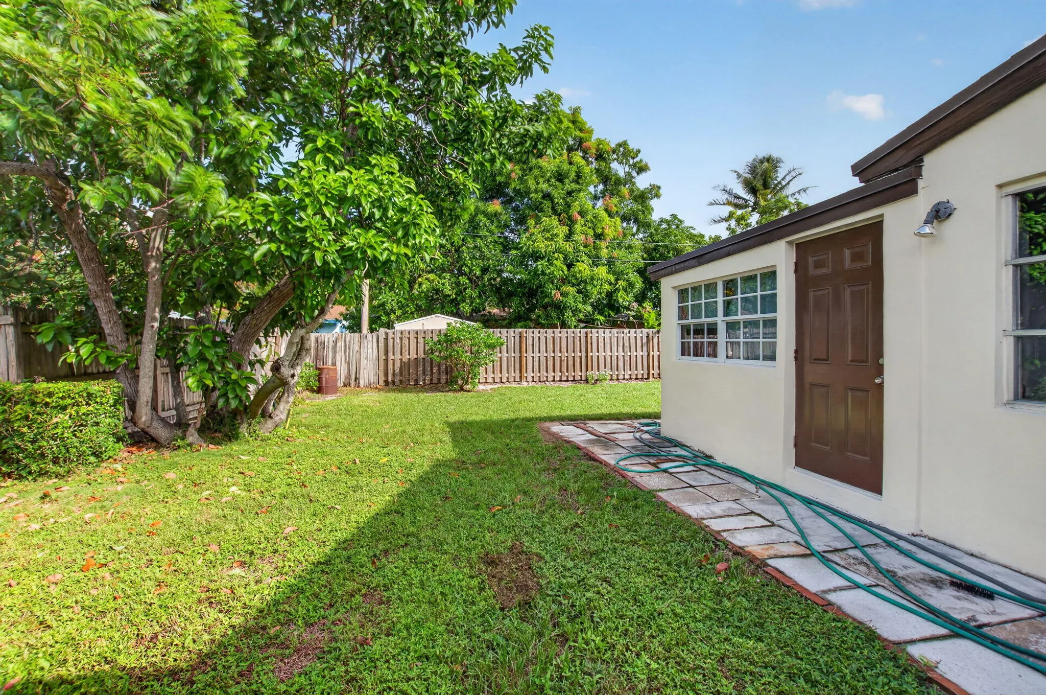 161 SE 28TH Avenue