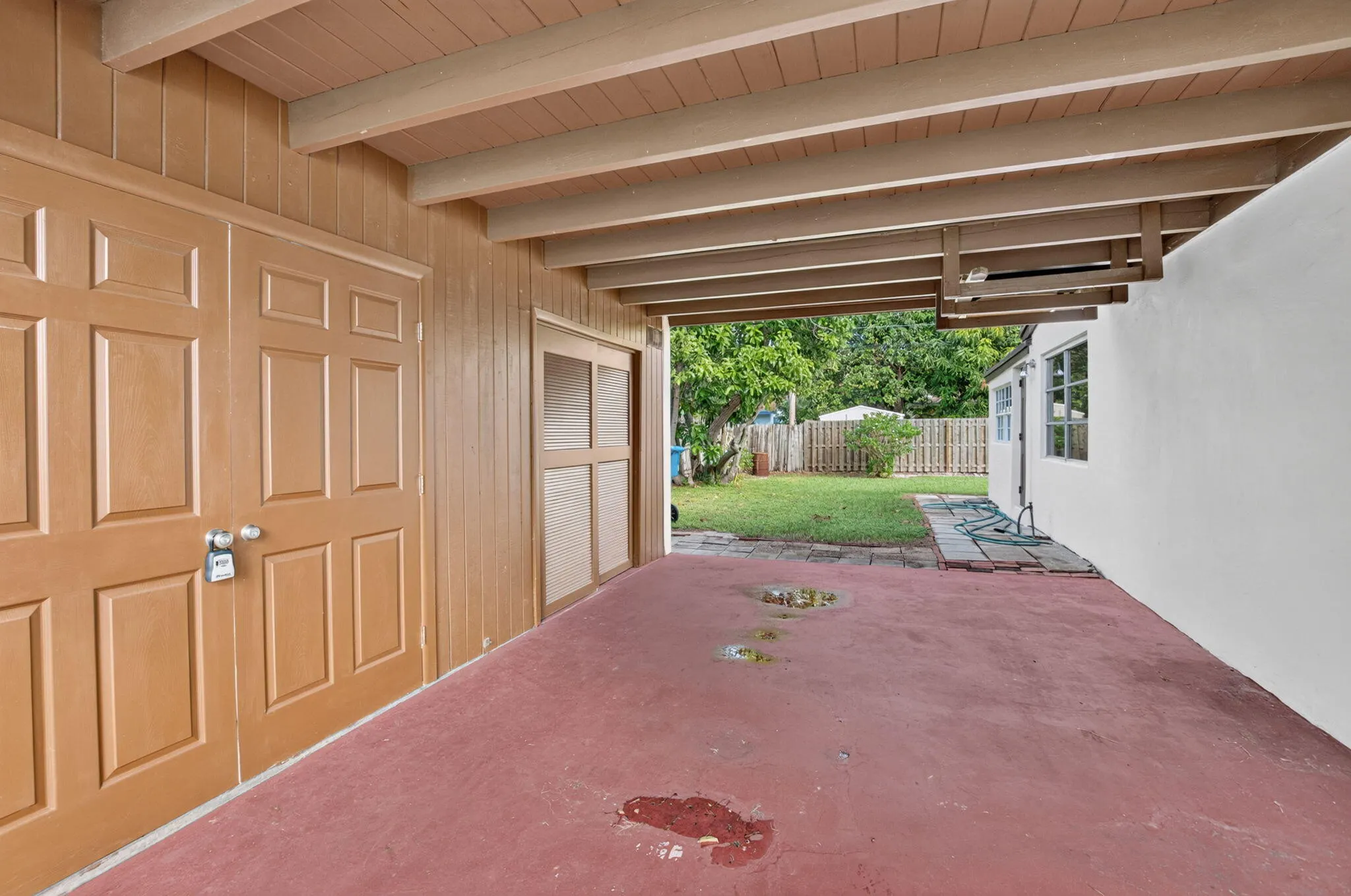 161 SE 28TH Avenue