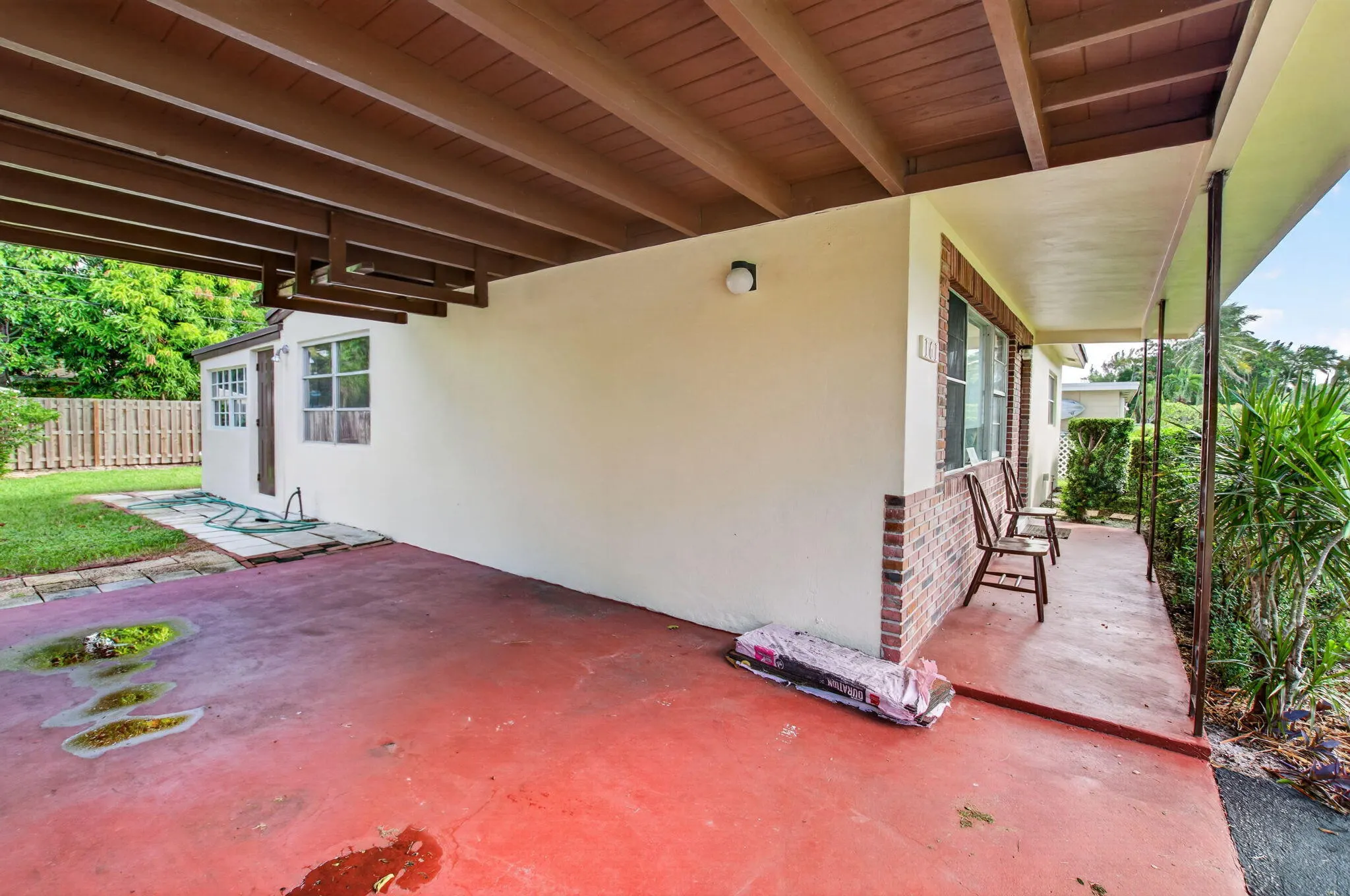 161 SE 28TH Avenue