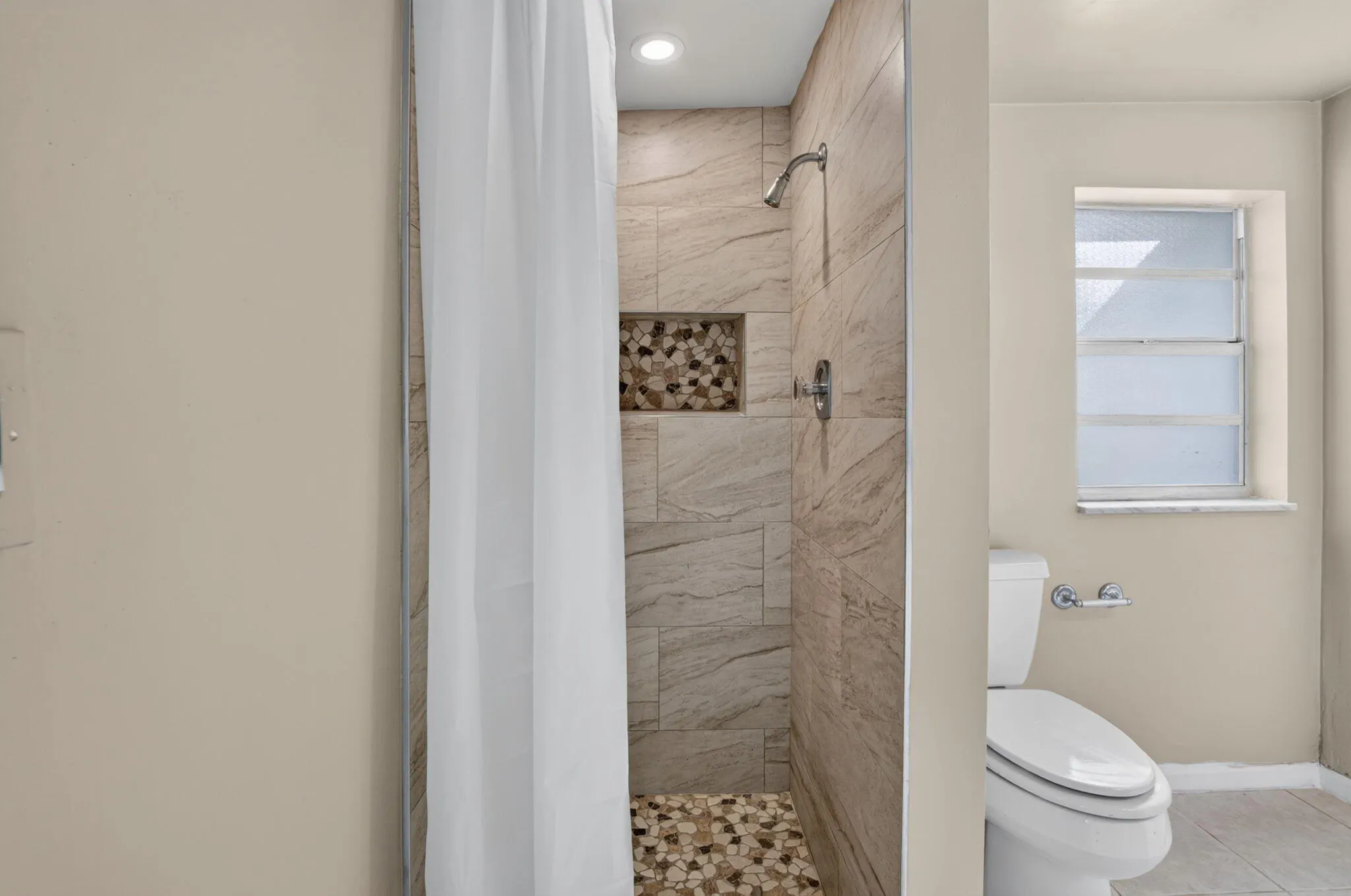 161 SE 28TH Avenue