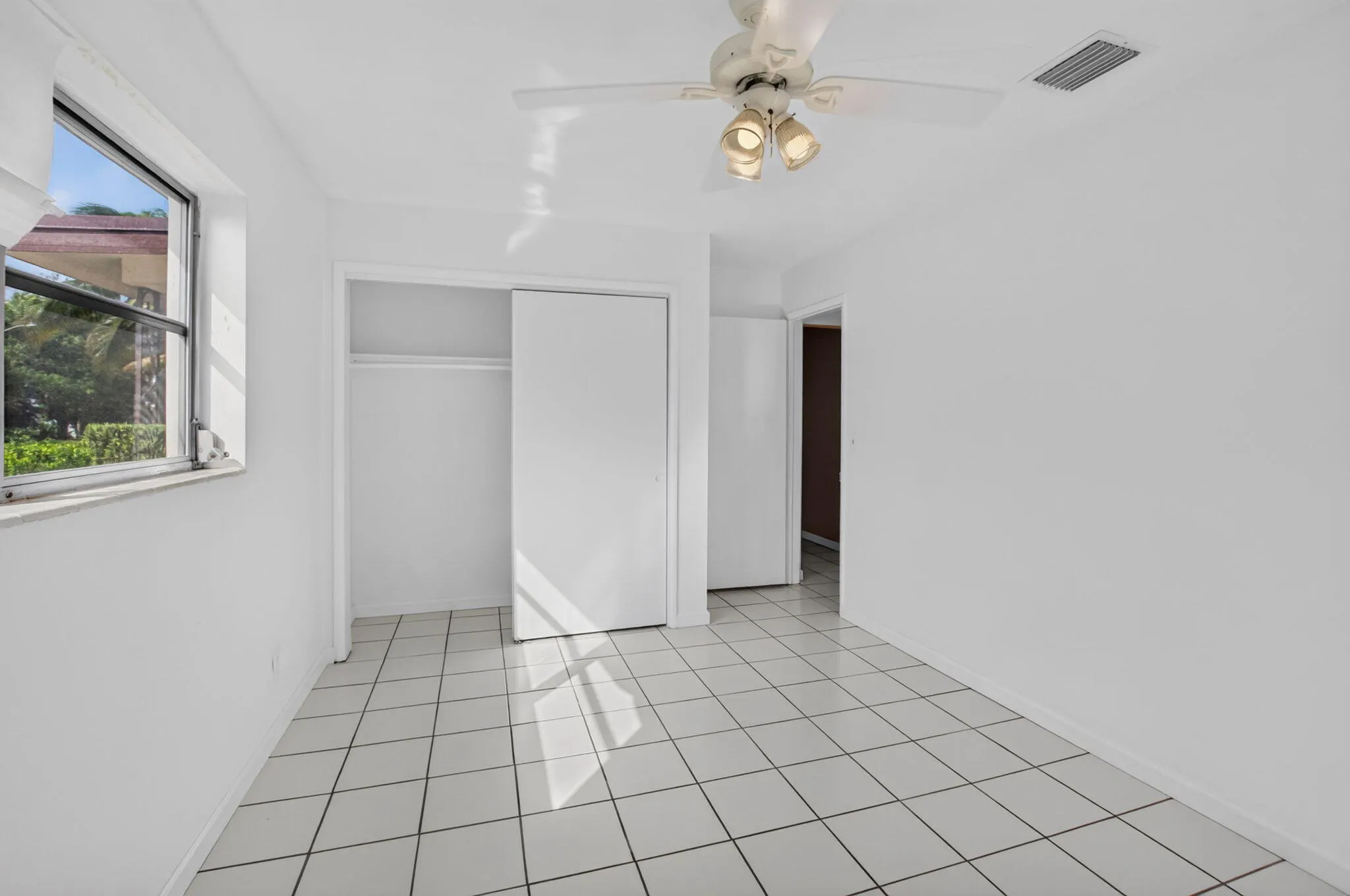 161 SE 28TH Avenue