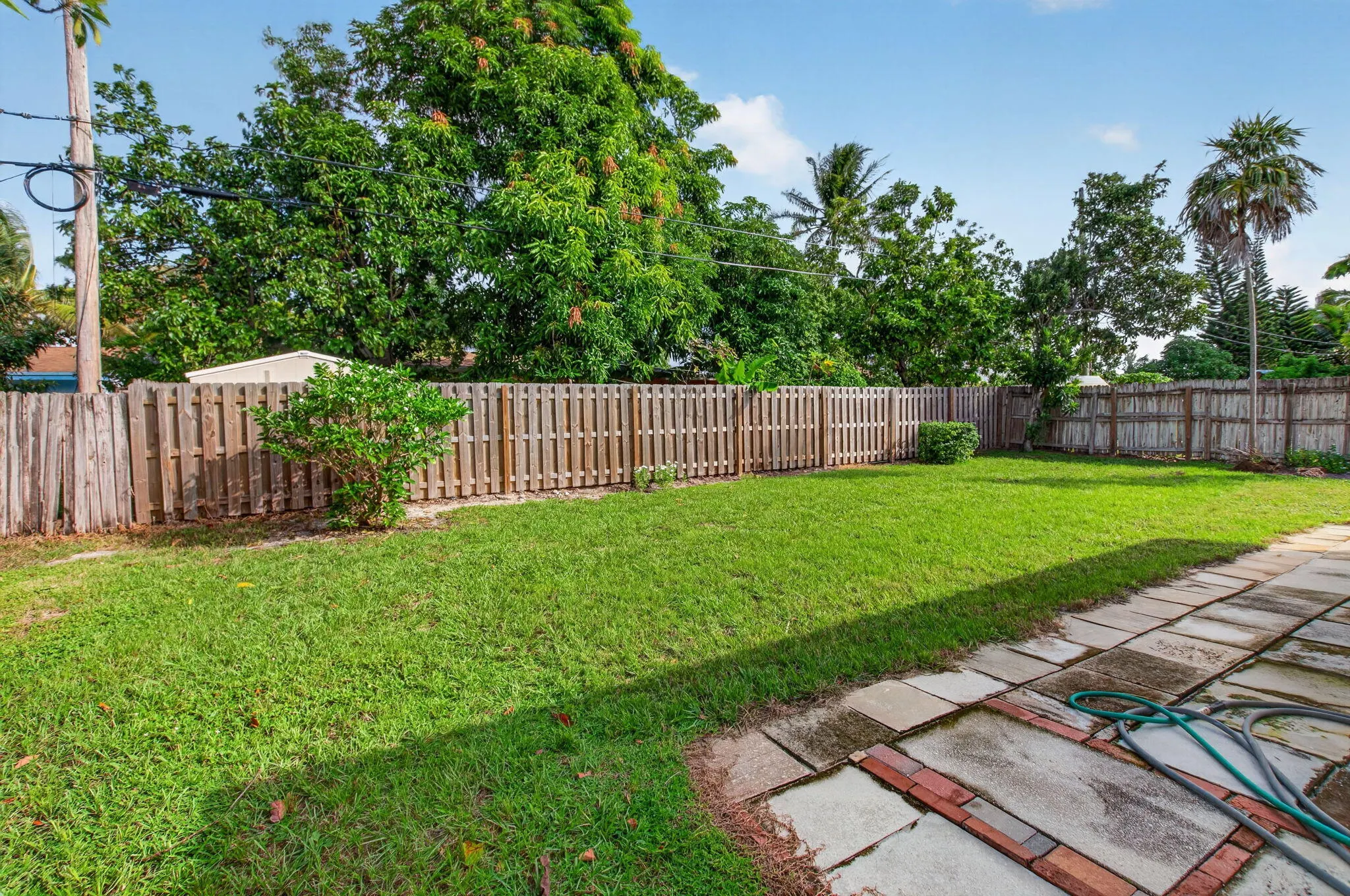 161 SE 28TH Avenue