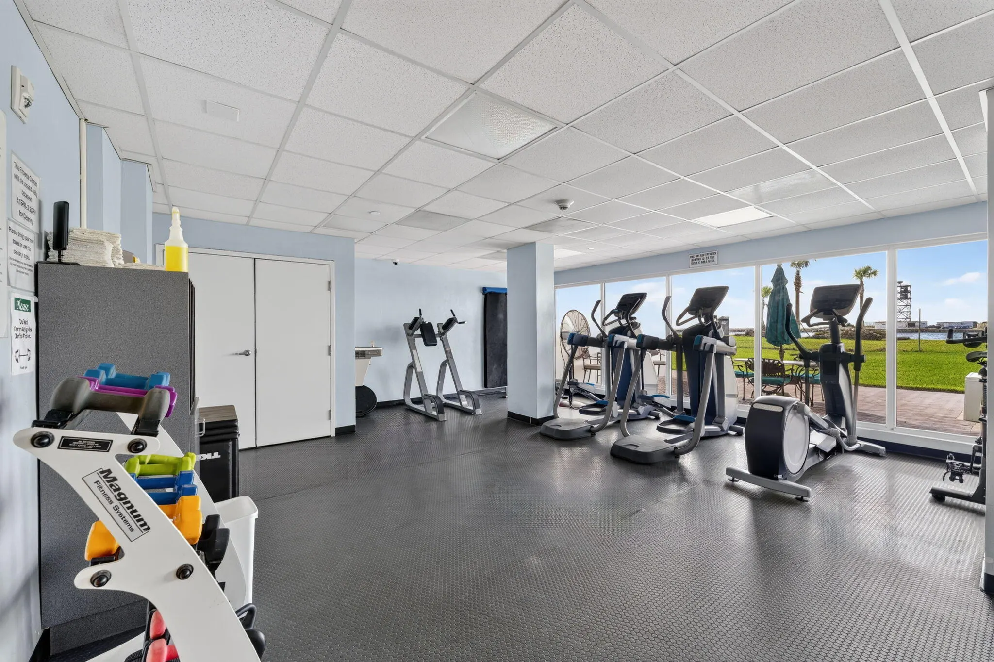 2100 S Ocean Drive #15E