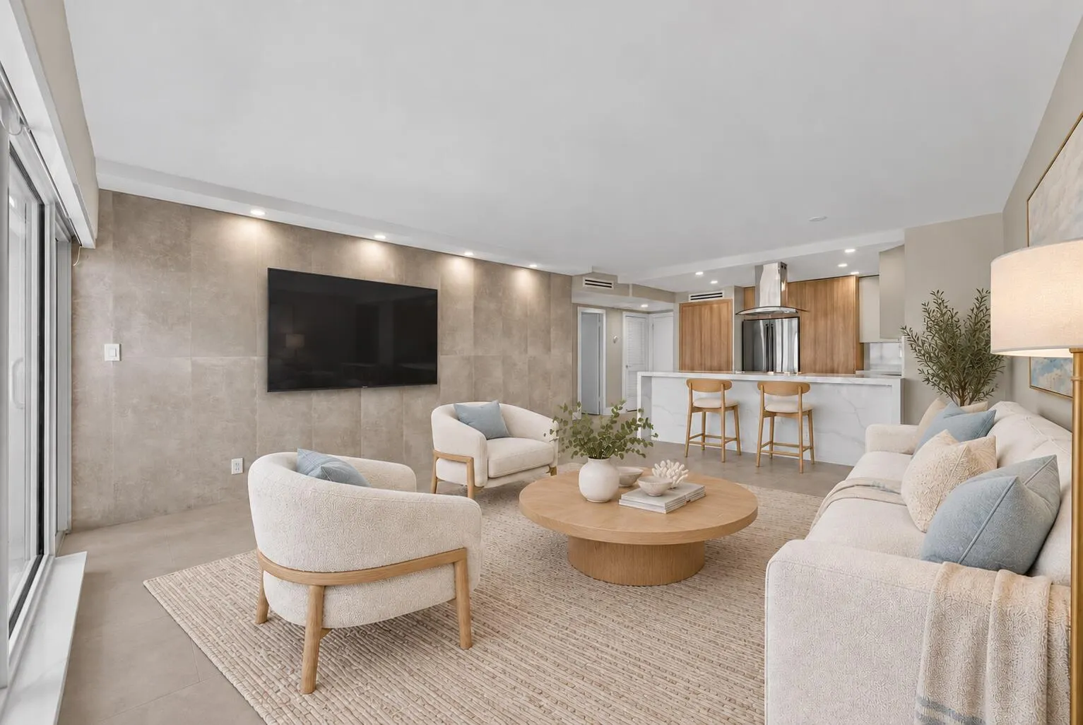 2100 S Ocean Drive #15E