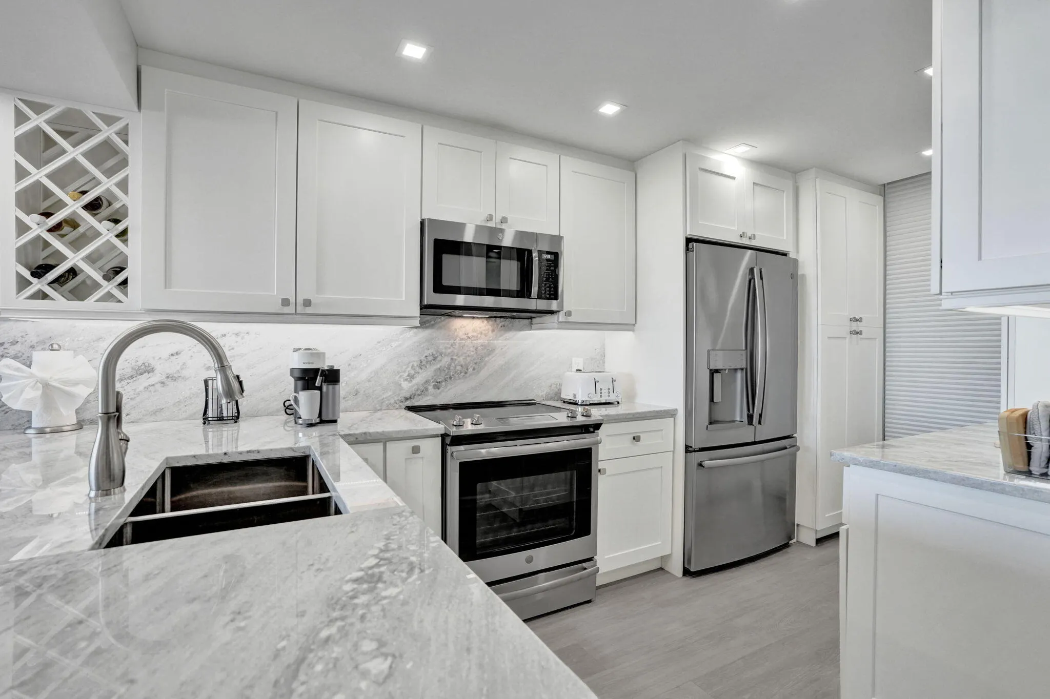 2687 N Ocean Boulevard #601