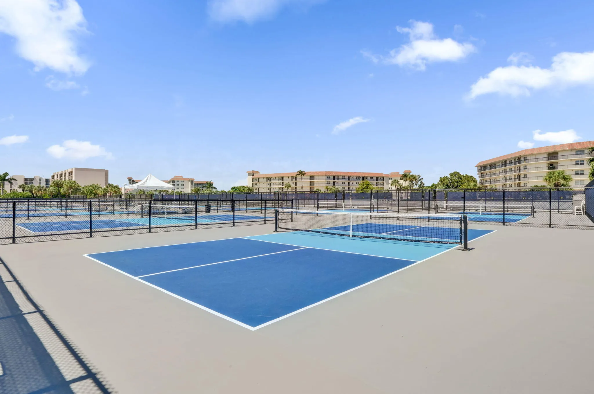 2687 N Ocean Boulevard #601