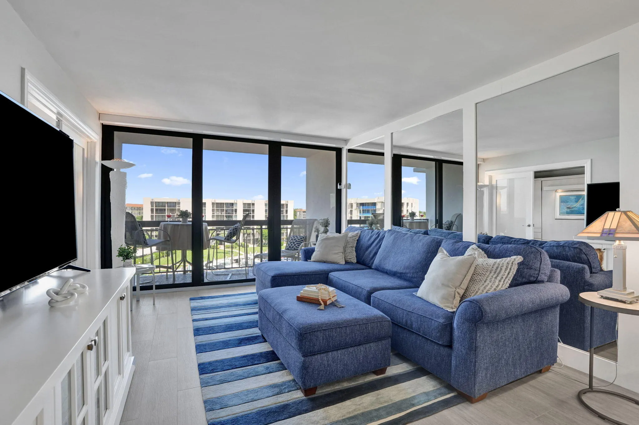 2687 N Ocean Boulevard #601