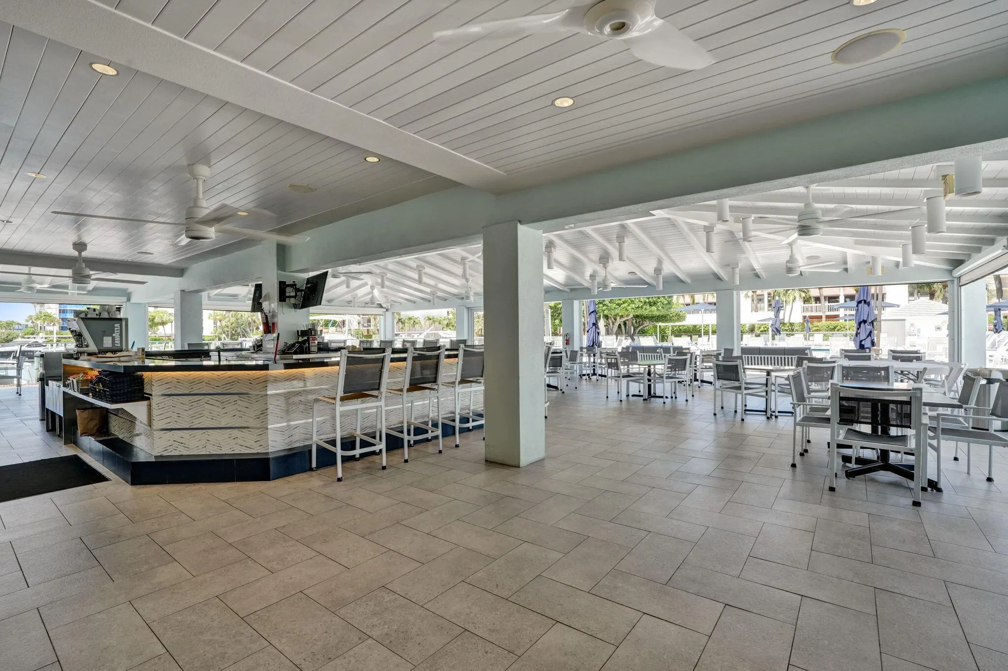 2687 N Ocean Boulevard #601