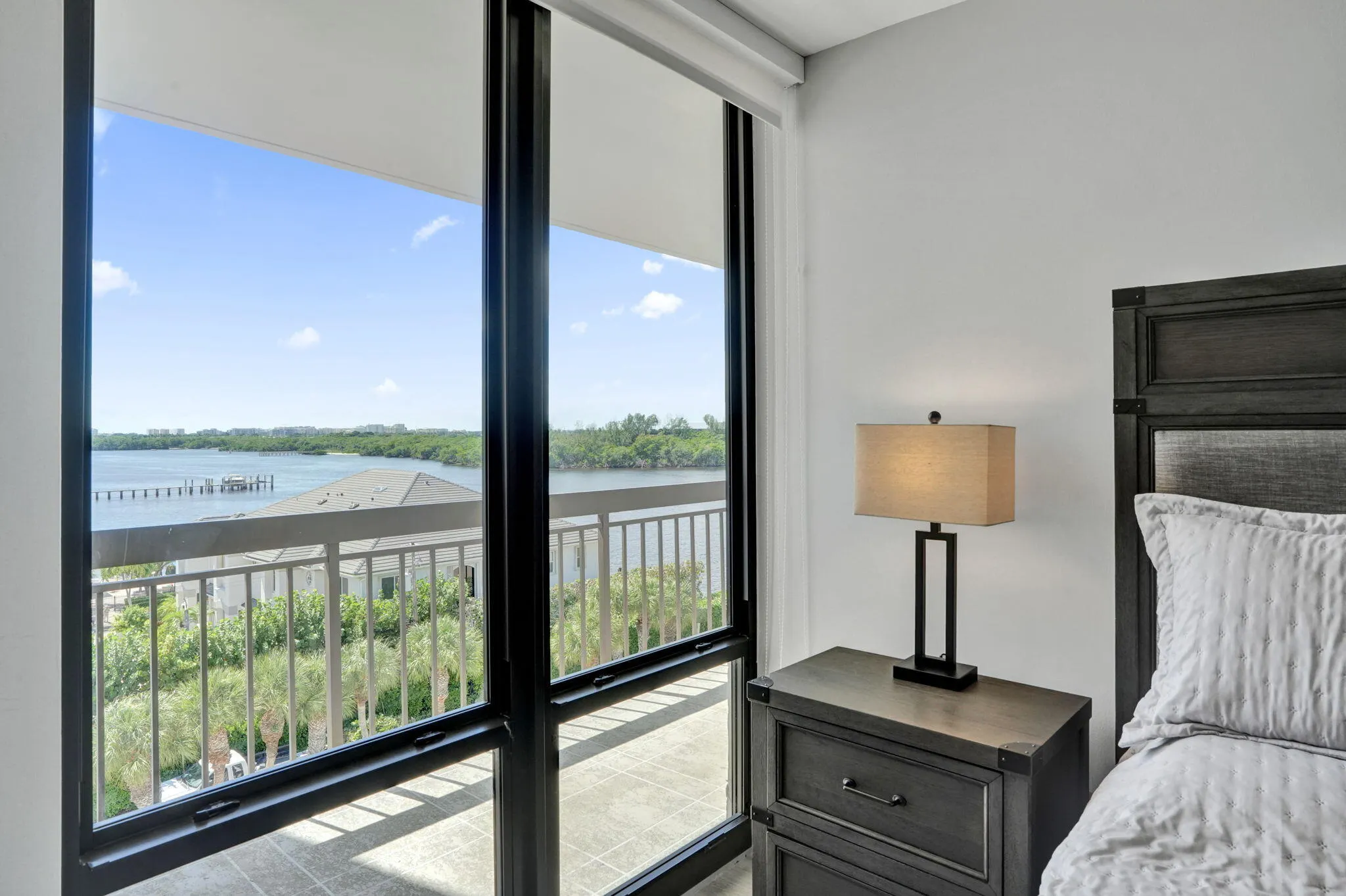 2687 N Ocean Boulevard #601