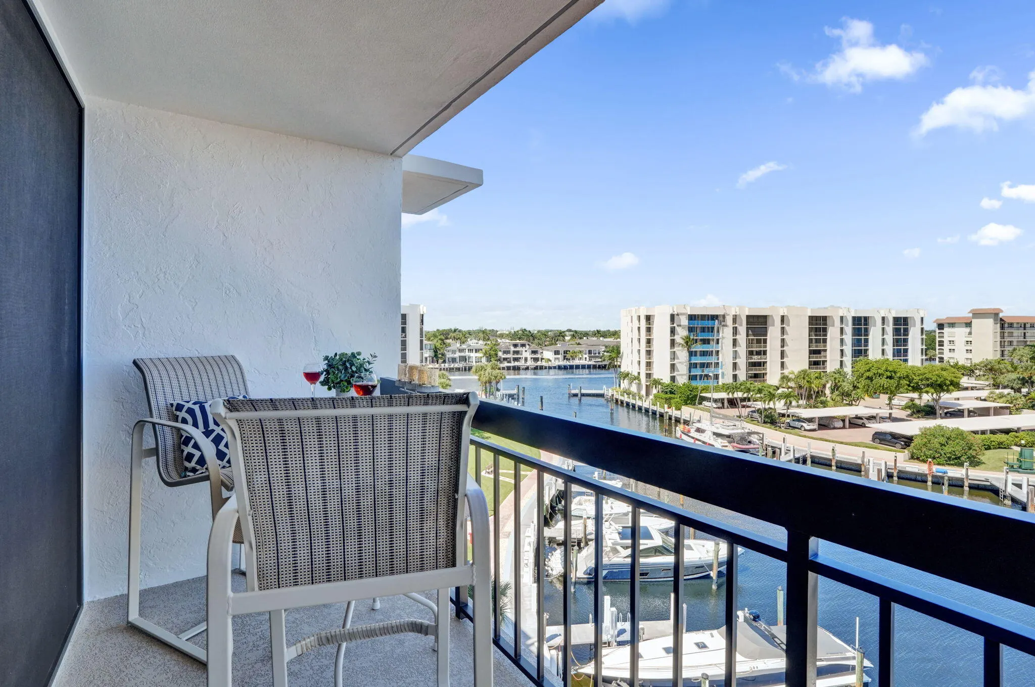 2687 N Ocean Boulevard #601