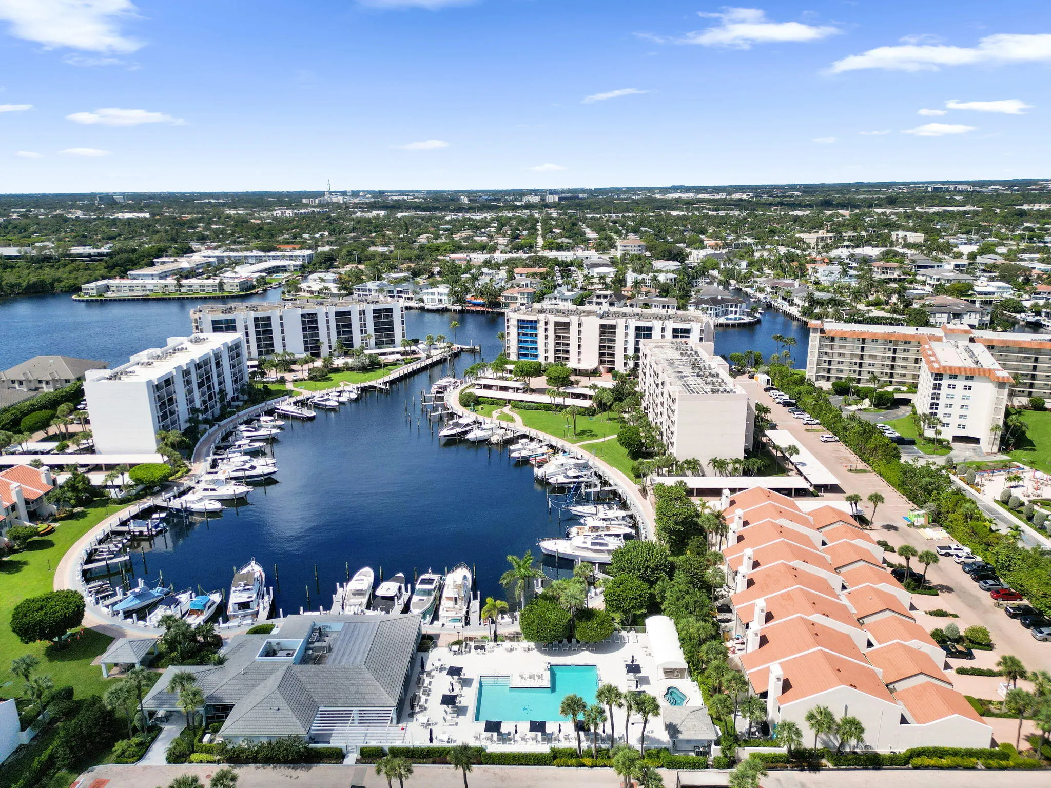 2687 N Ocean Boulevard #601
