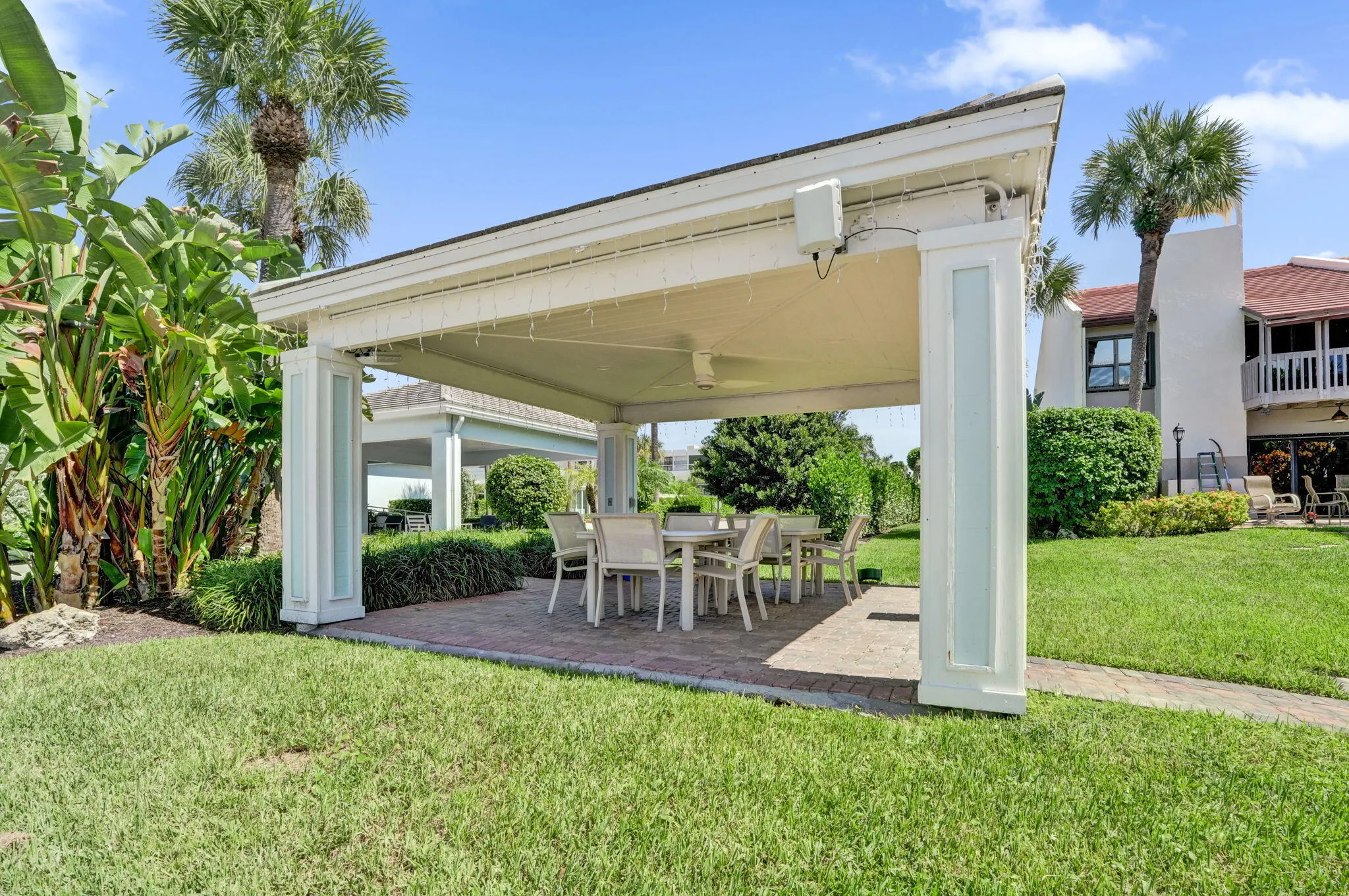 2687 N Ocean Boulevard #601