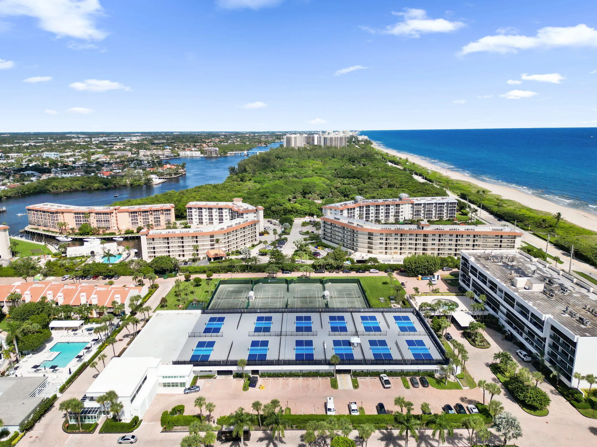 2687 N Ocean Boulevard #601