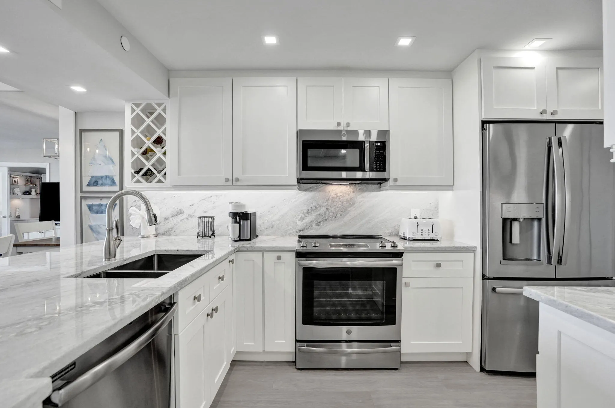 2687 N Ocean Boulevard #601