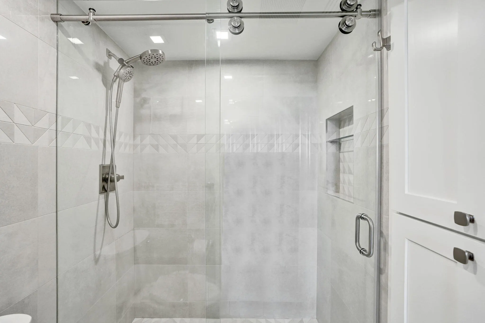 2687 N Ocean Boulevard #601