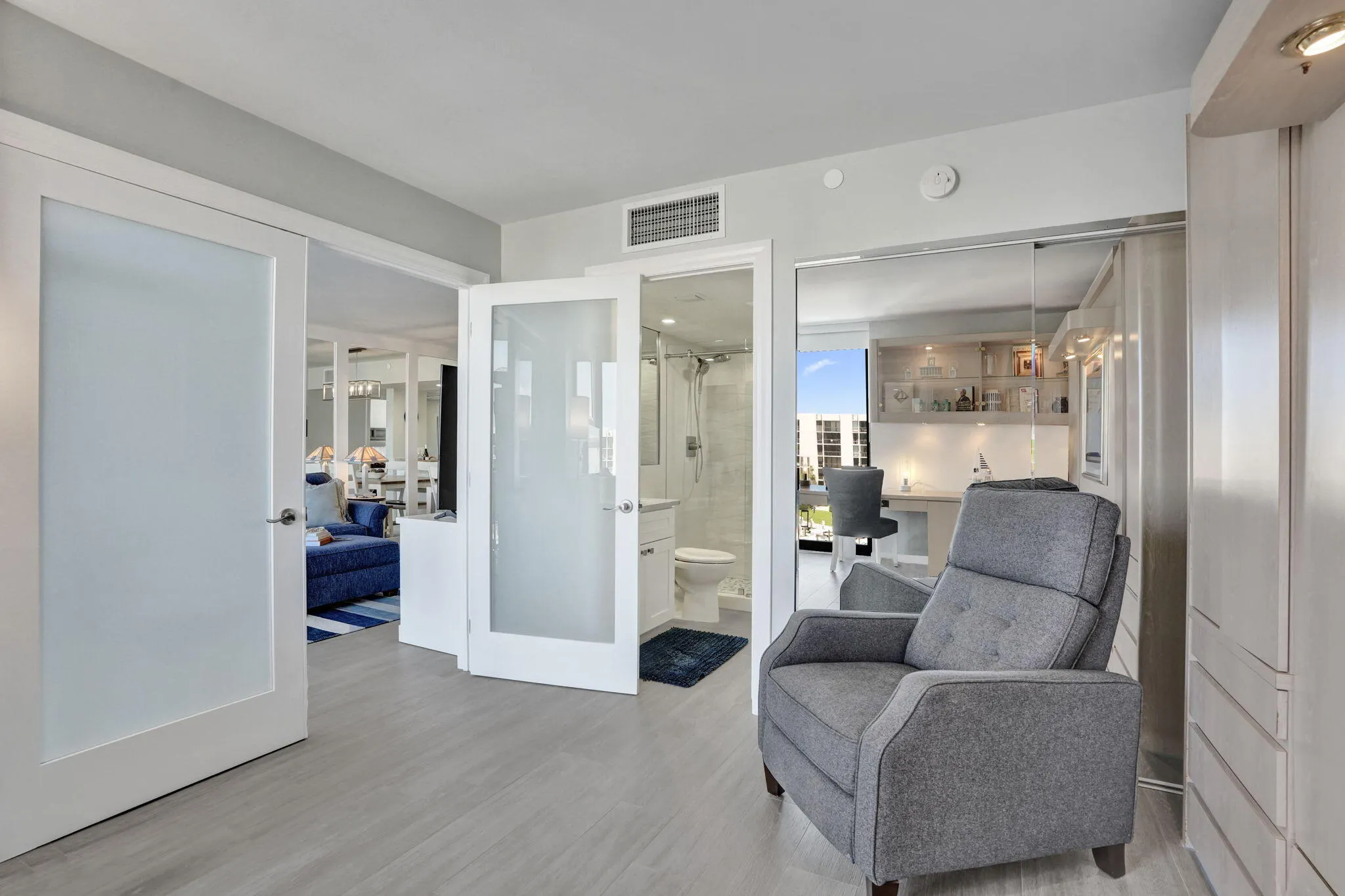 2687 N Ocean Boulevard #601