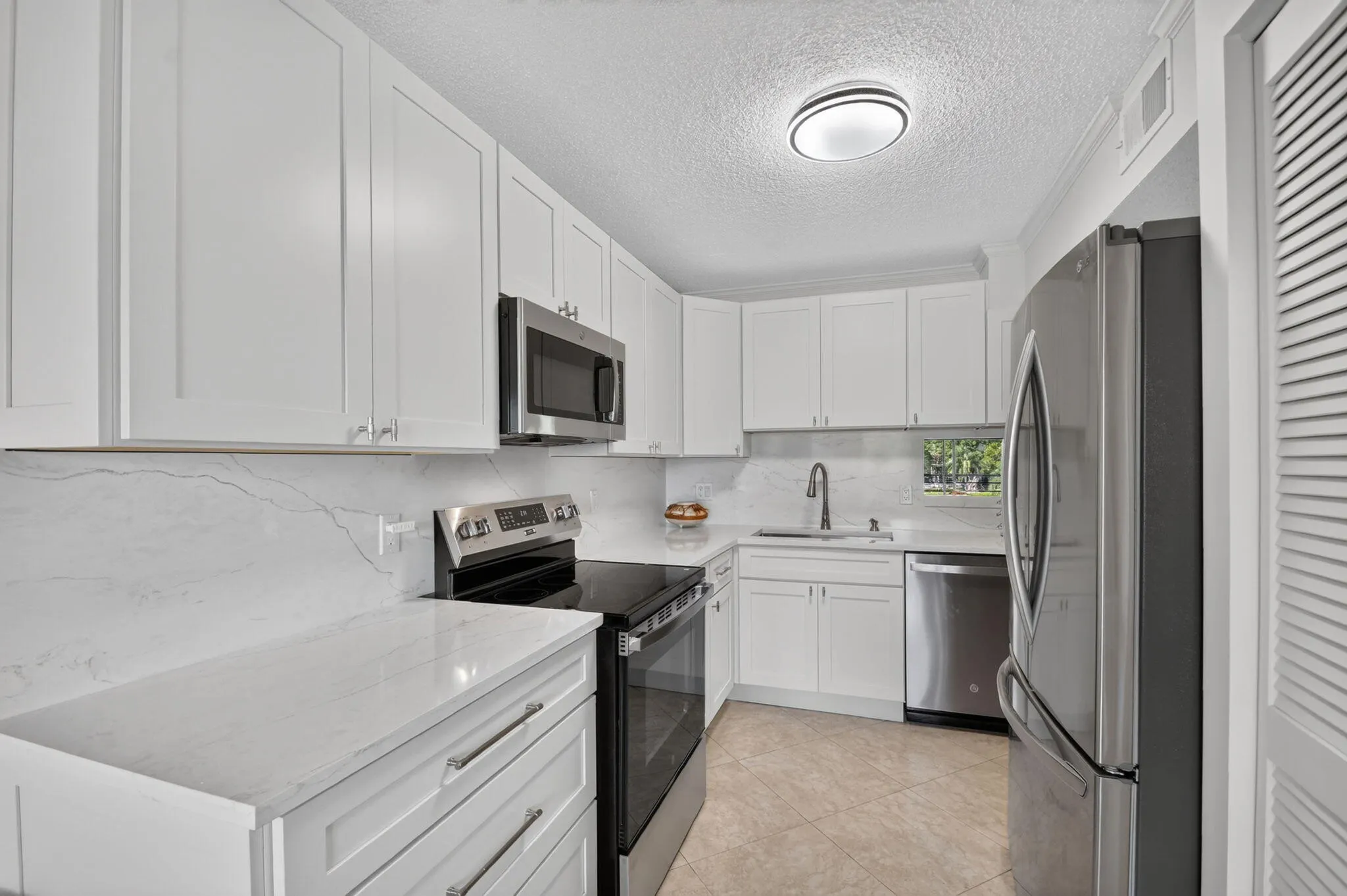10156 MANGROVE Drive #303
