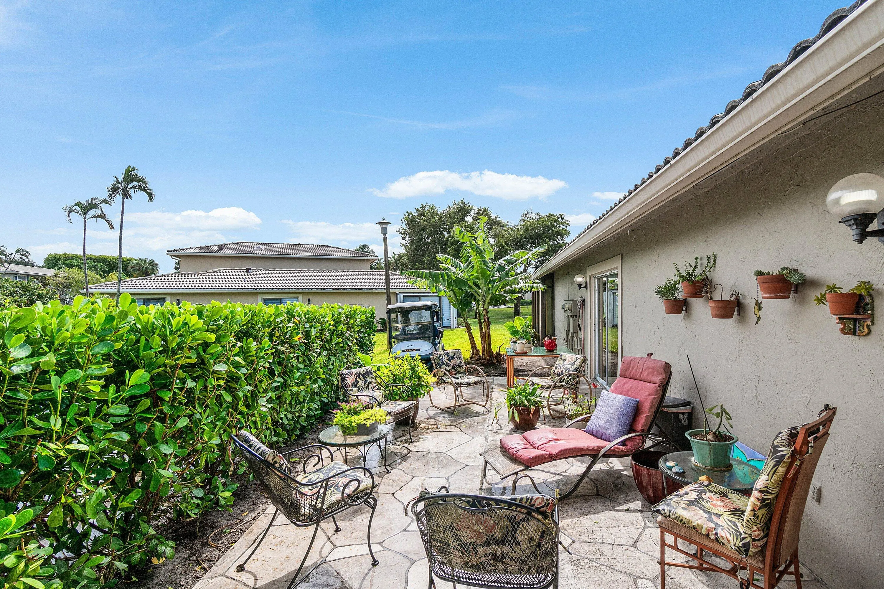22 STRATFORD Drive E #22A