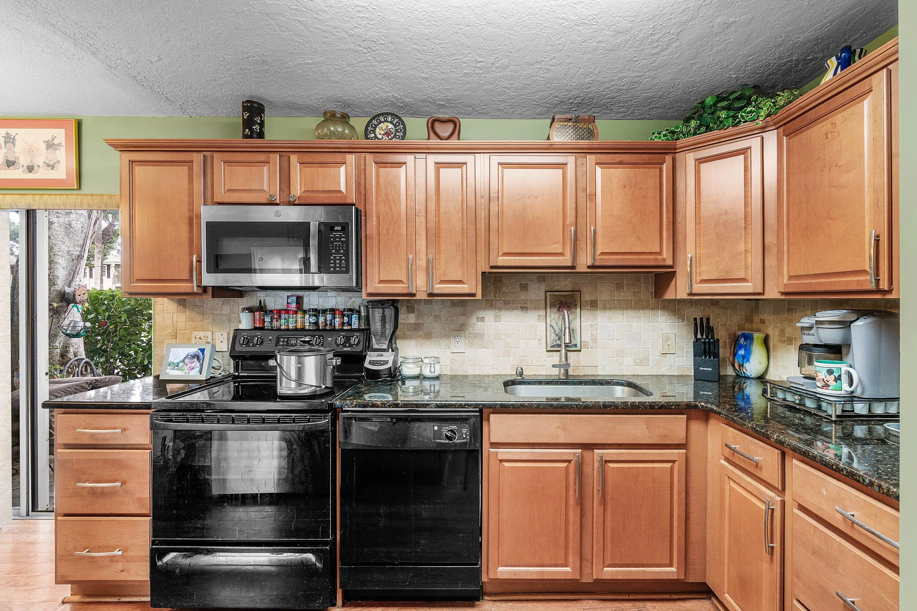 22 STRATFORD Drive E #22A