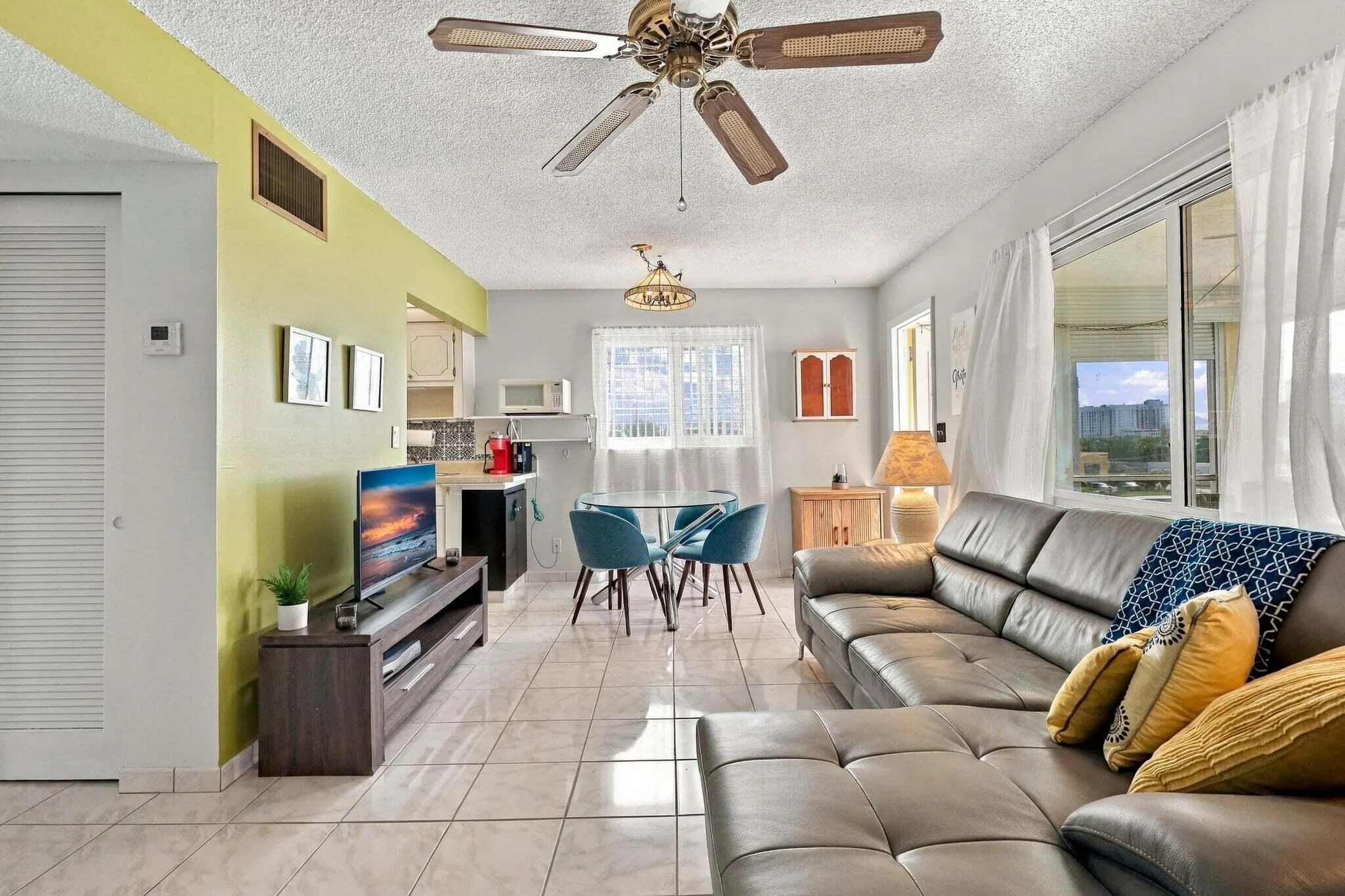2145 PIERCE Street #425