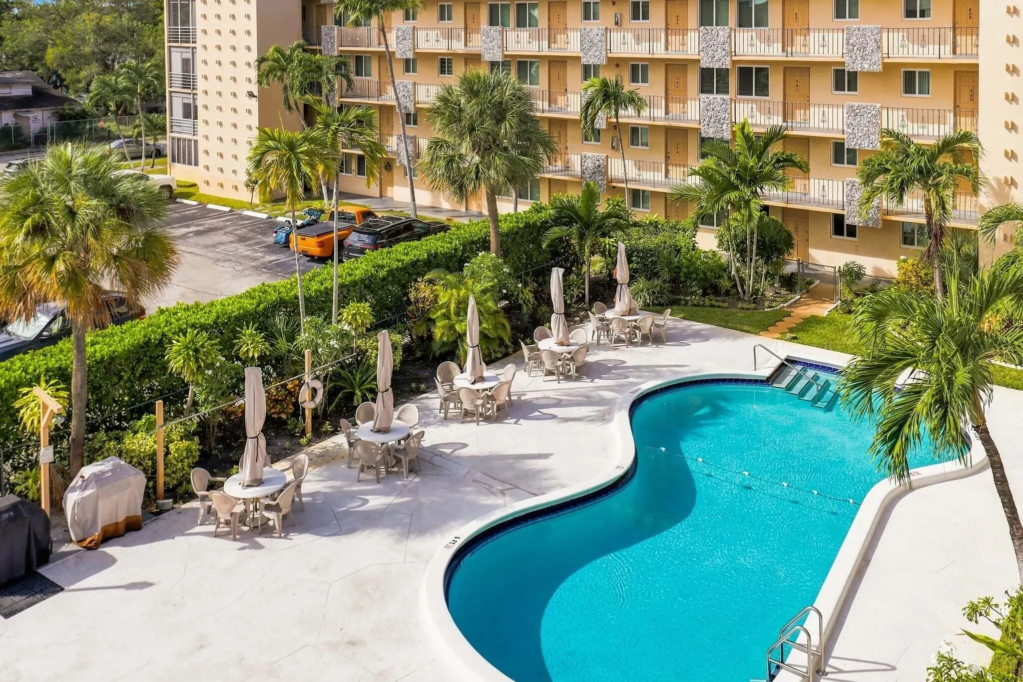2145 PIERCE Street #425
