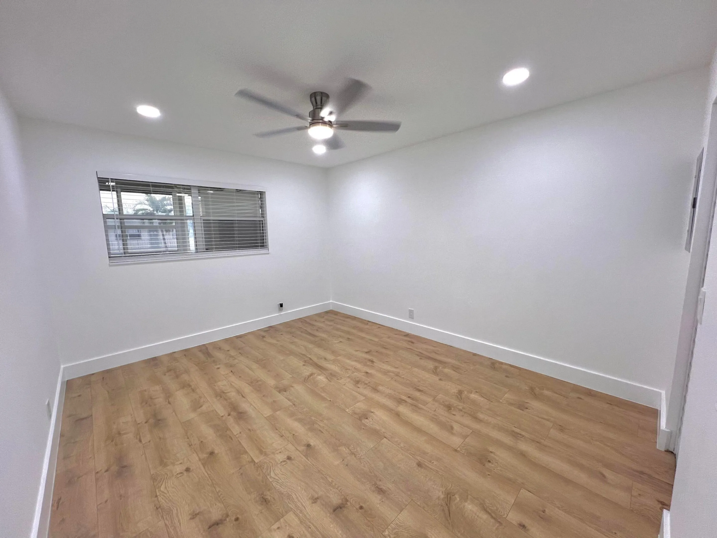 137 MONACO C