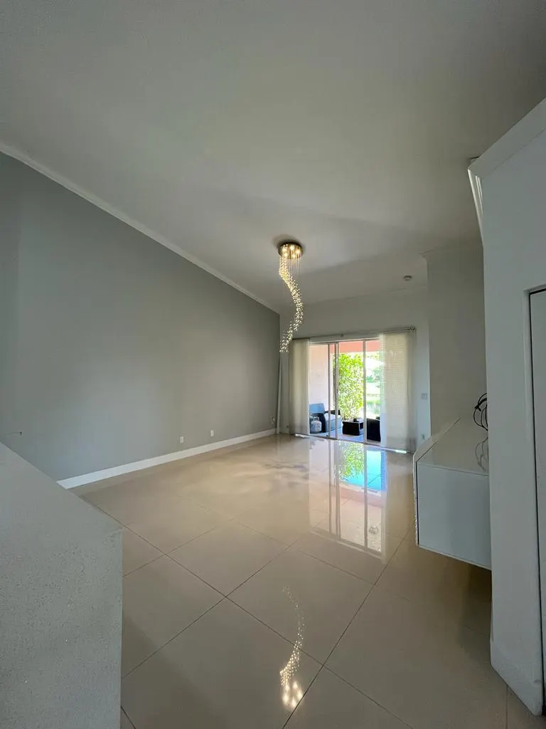 305 W Coral Trace Circle