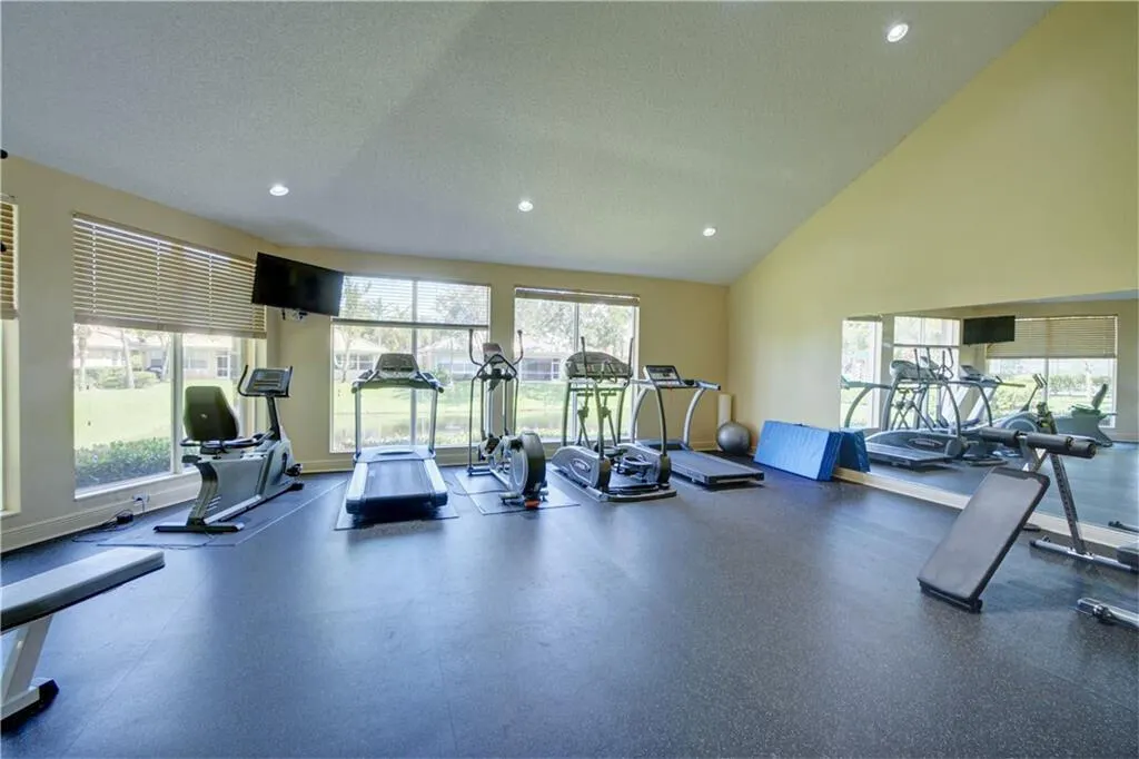 305 W Coral Trace Circle