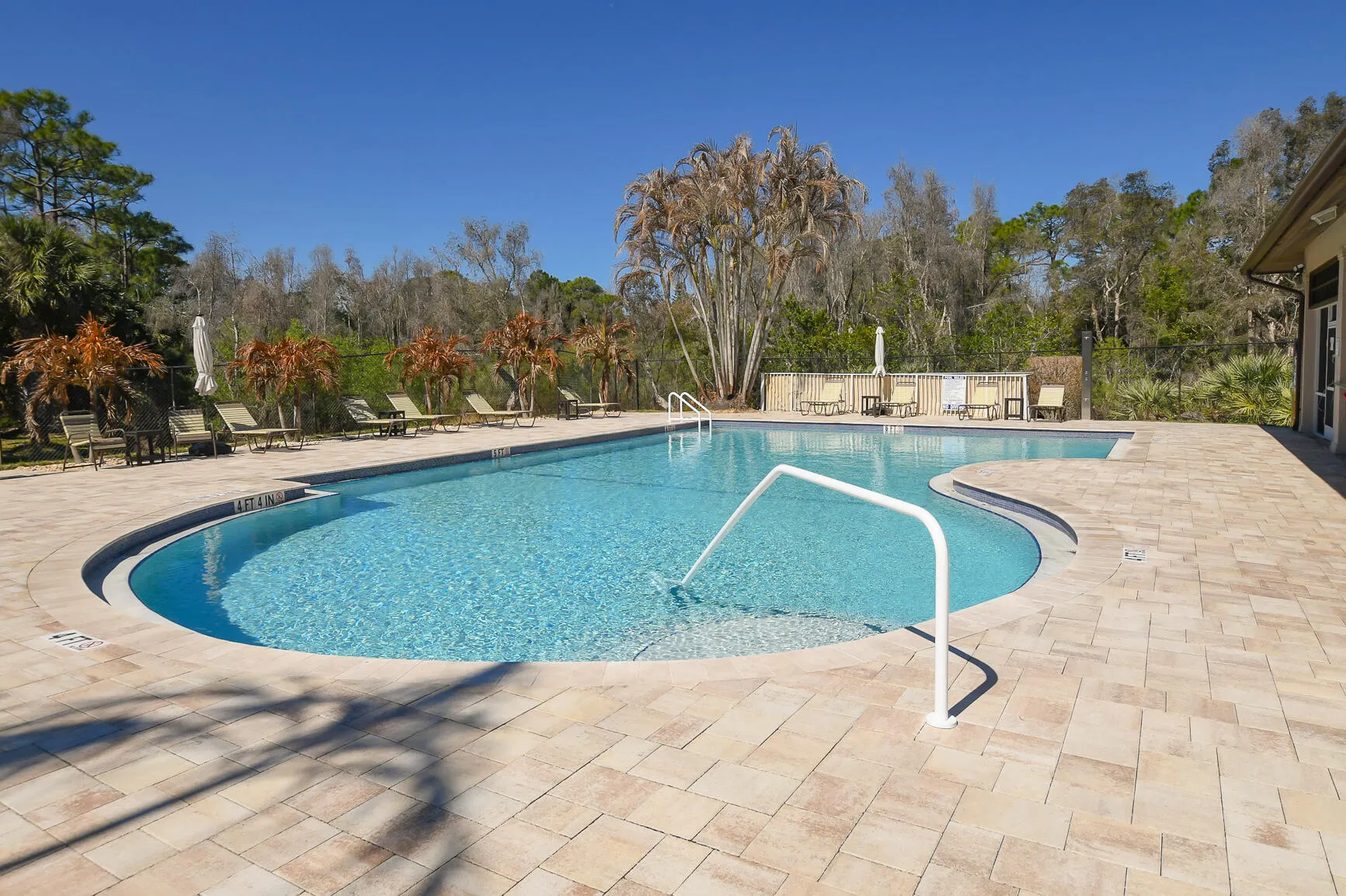 8209 Maidencane Place