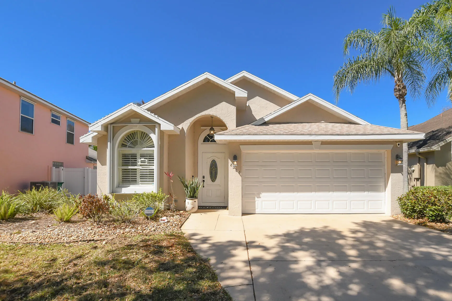 8209 Maidencane Place