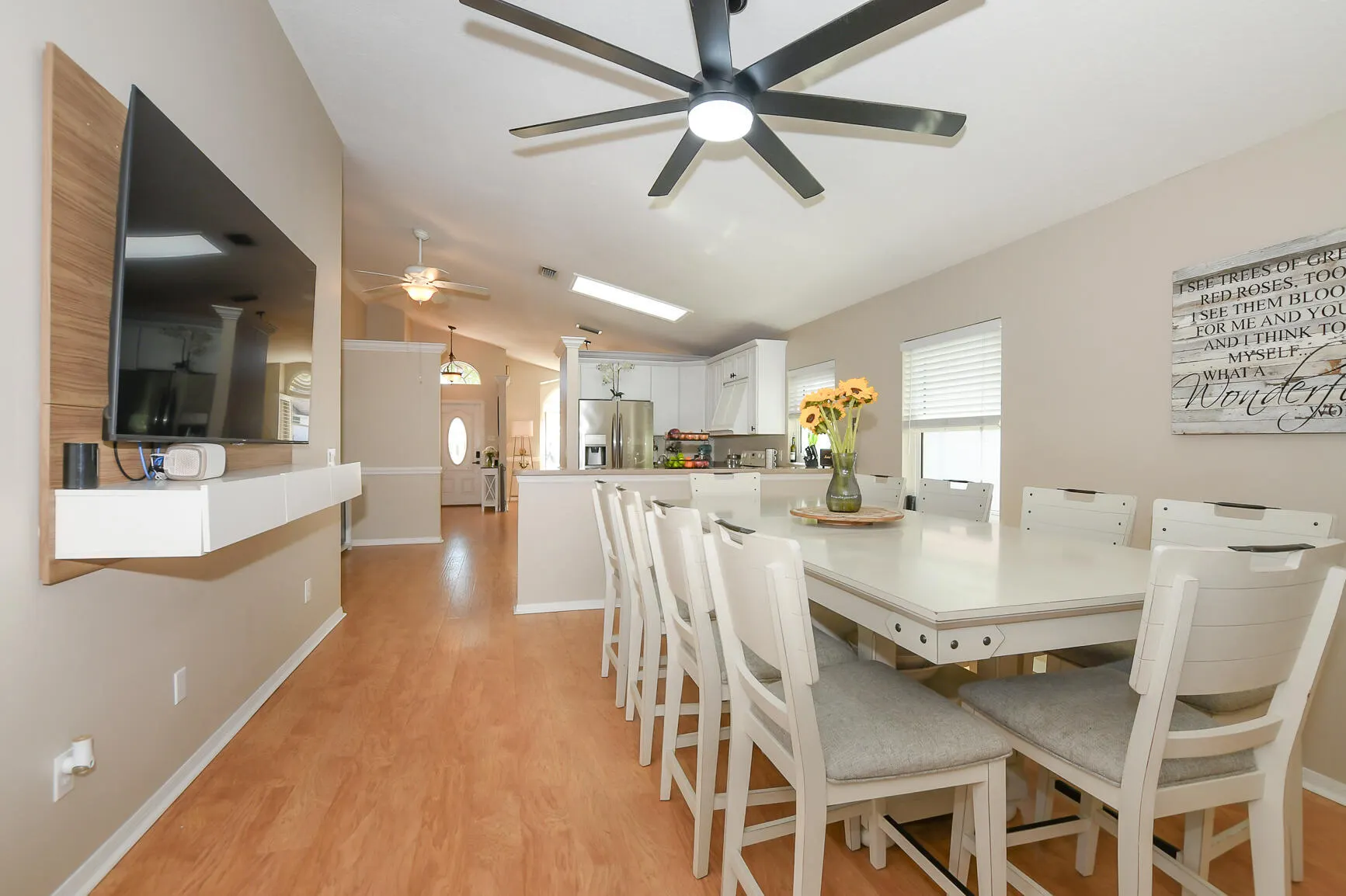 8209 Maidencane Place