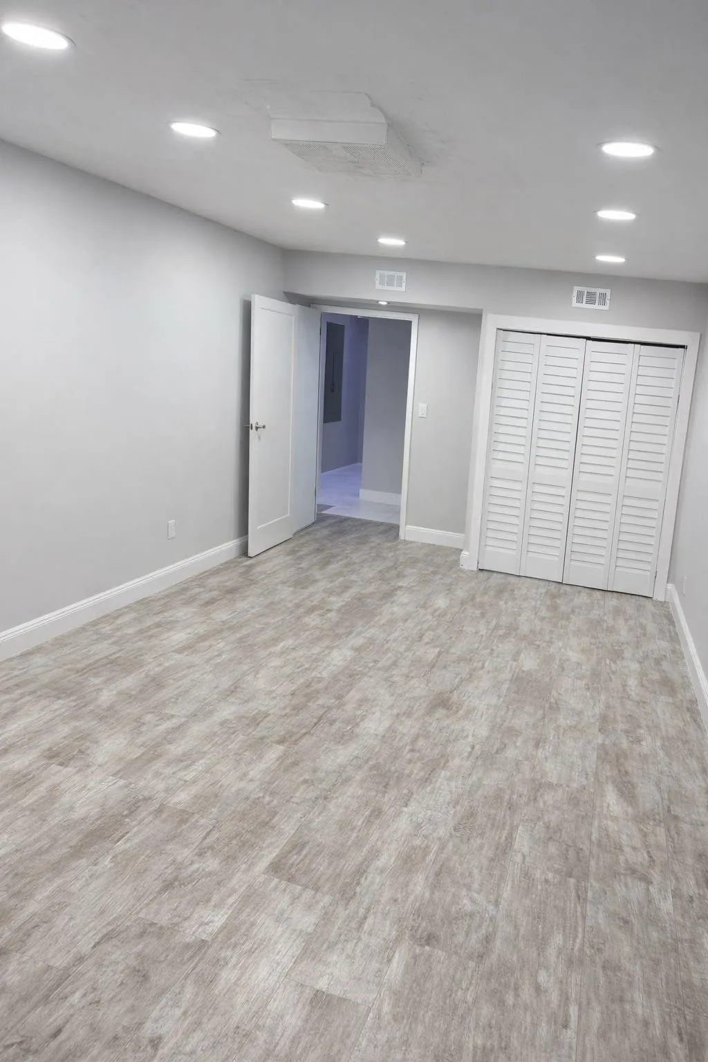22454 CYPRESS WOOD Lane