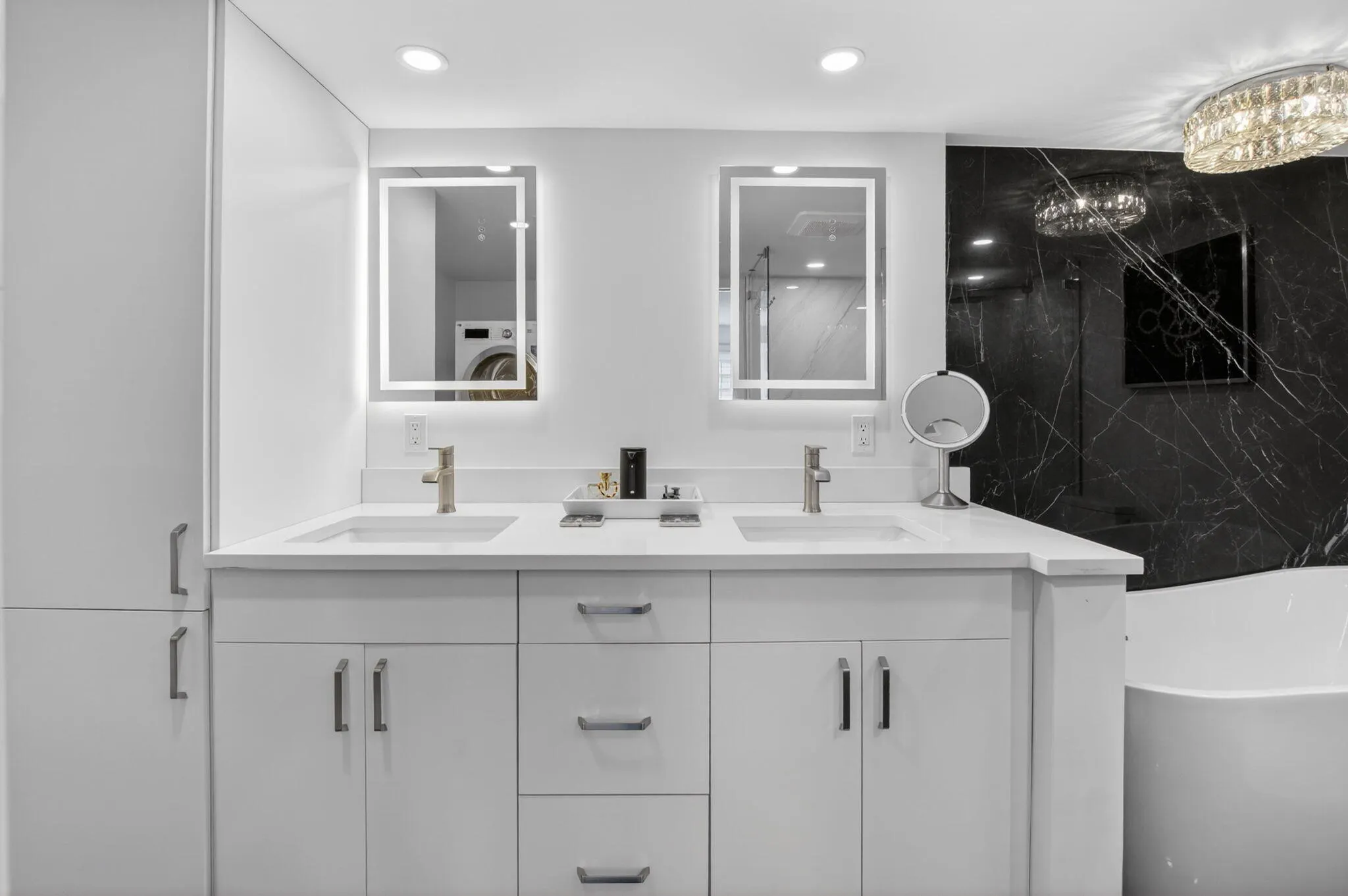 769 JEFFERY Street #2-104