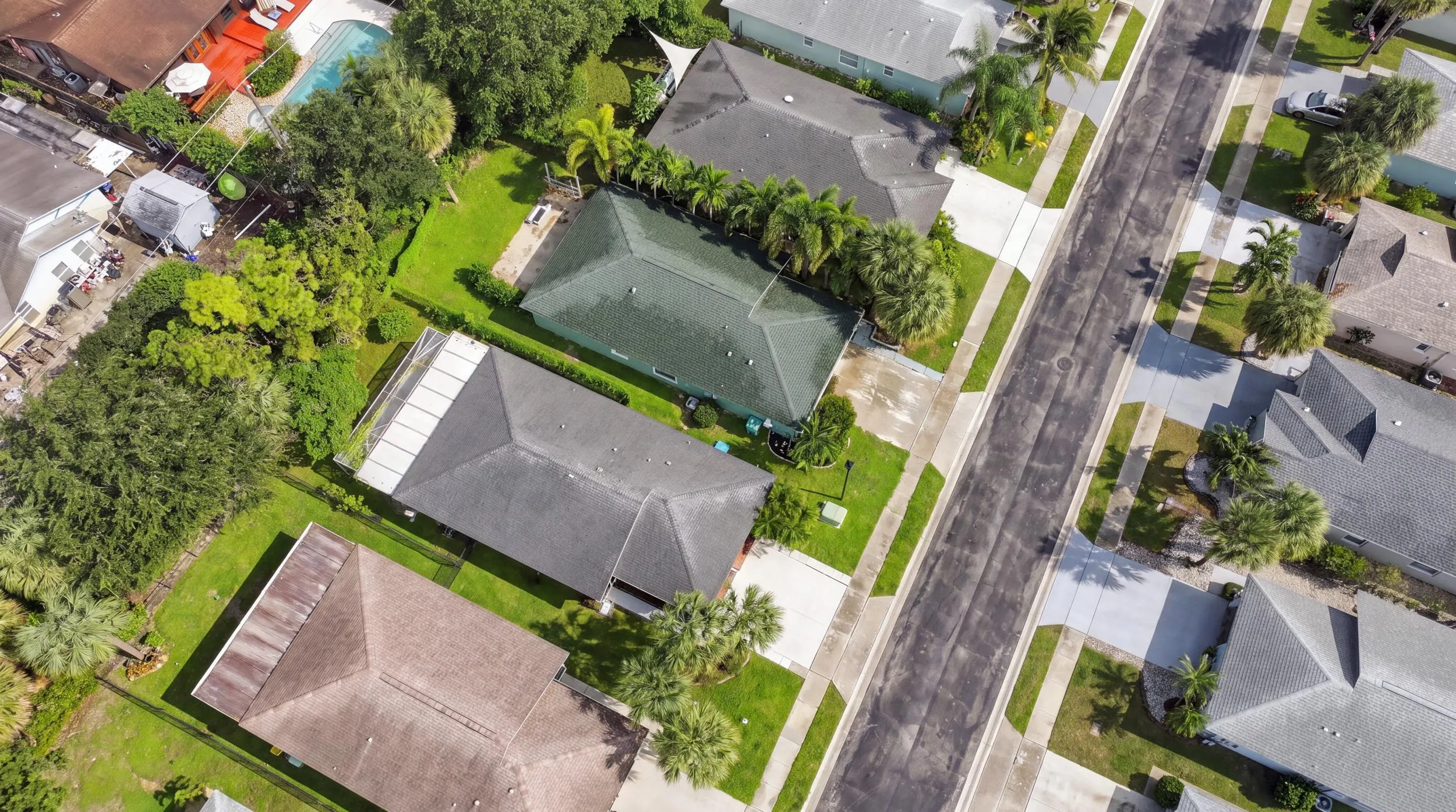 184 HEMING Way