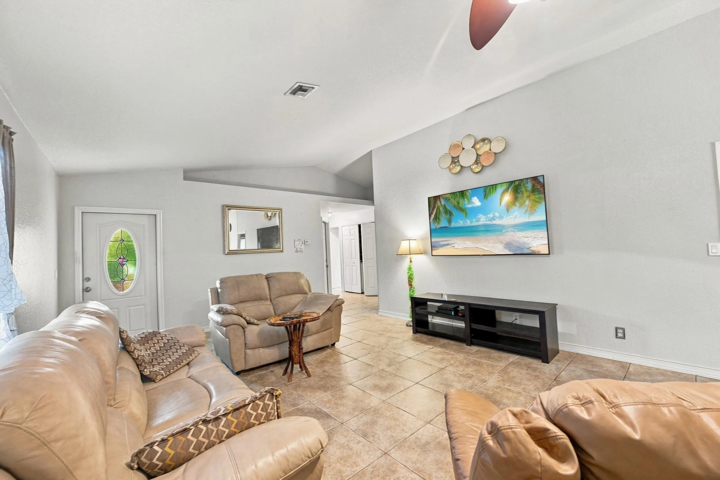 184 HEMING Way