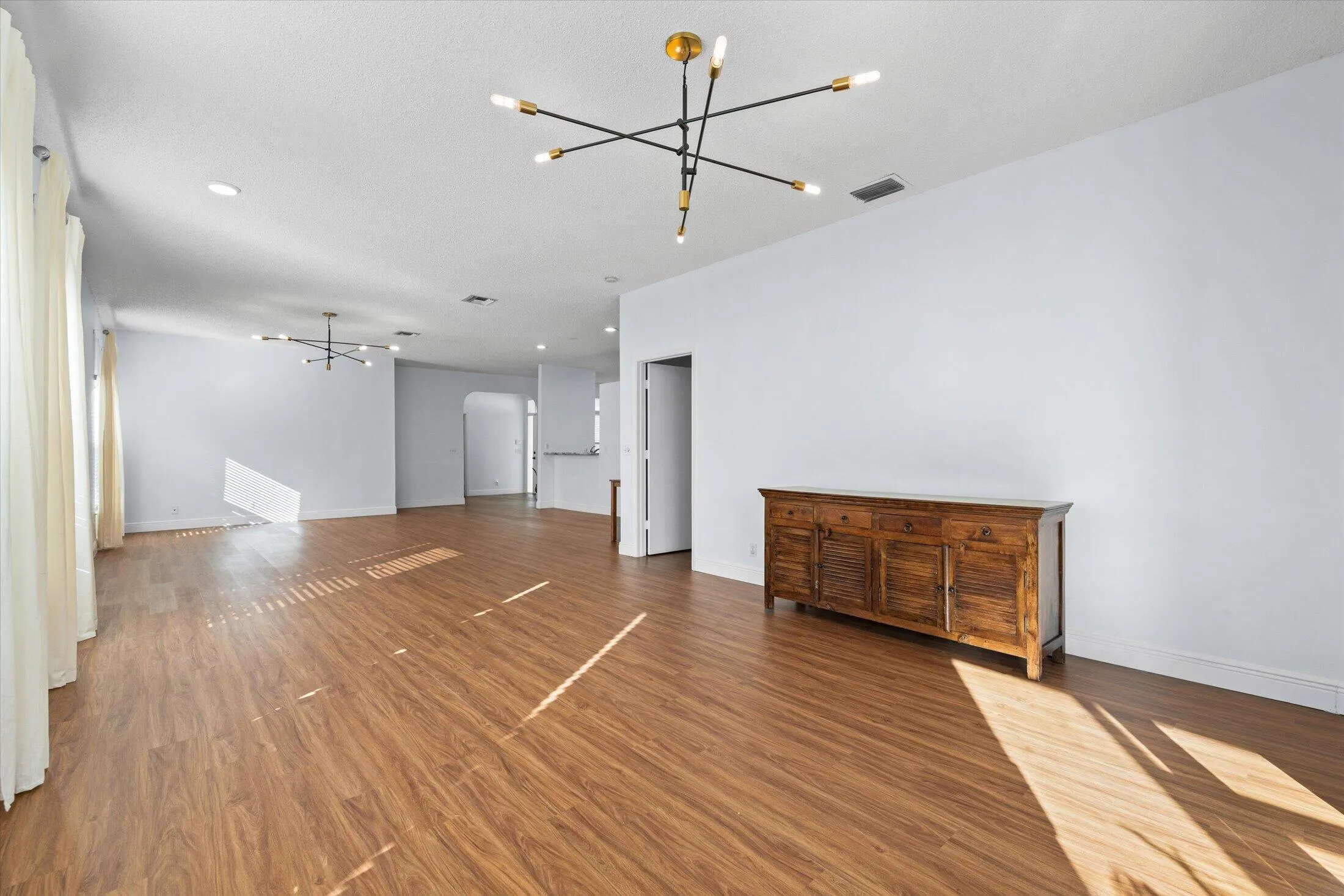 7612 Mansfield Hollow Road