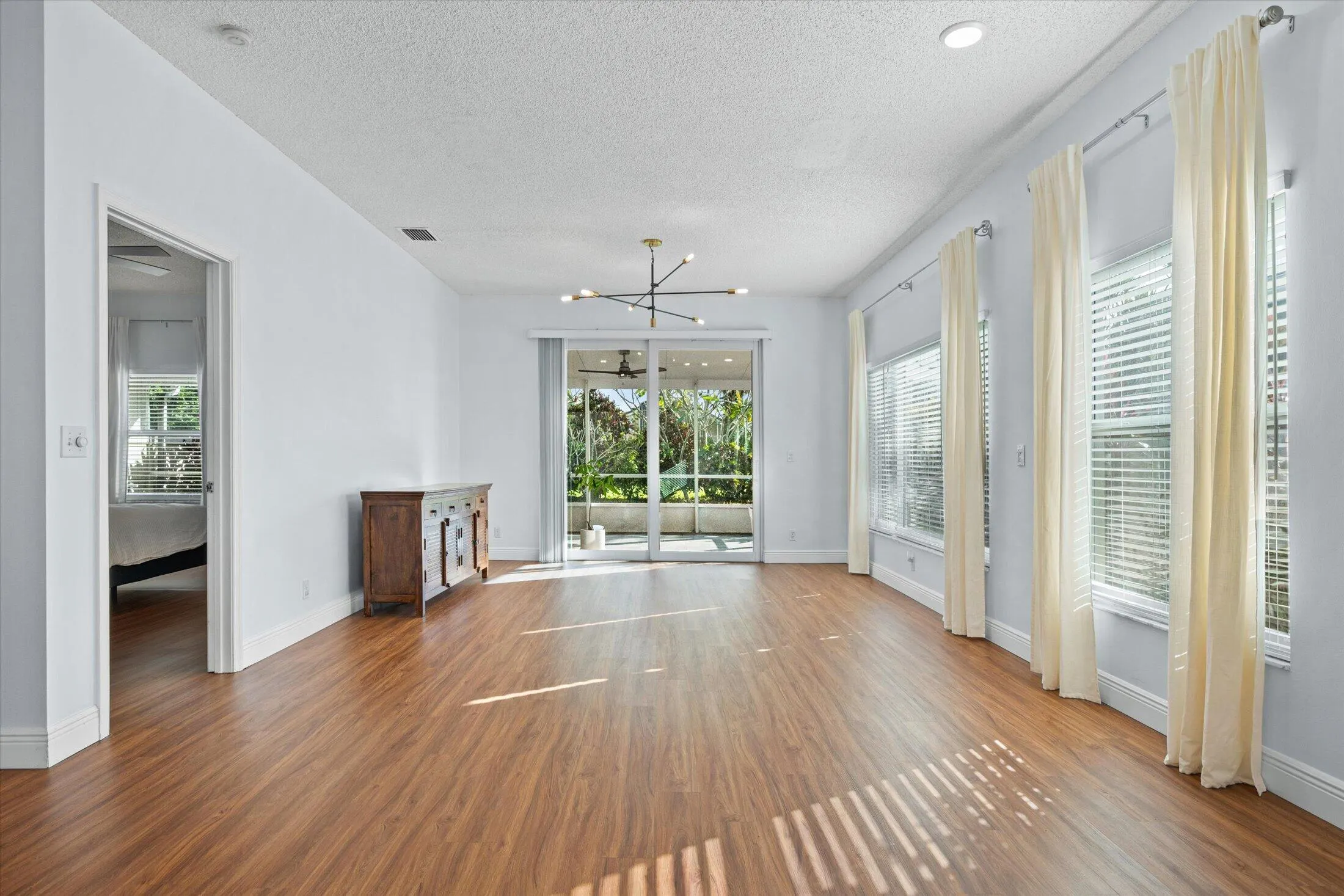 7612 Mansfield Hollow Road