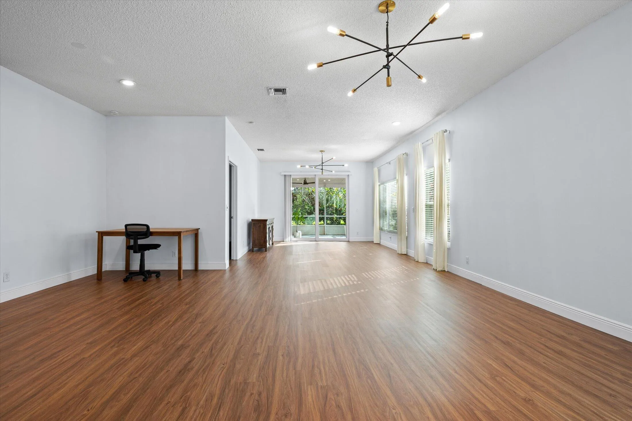 7612 Mansfield Hollow Road