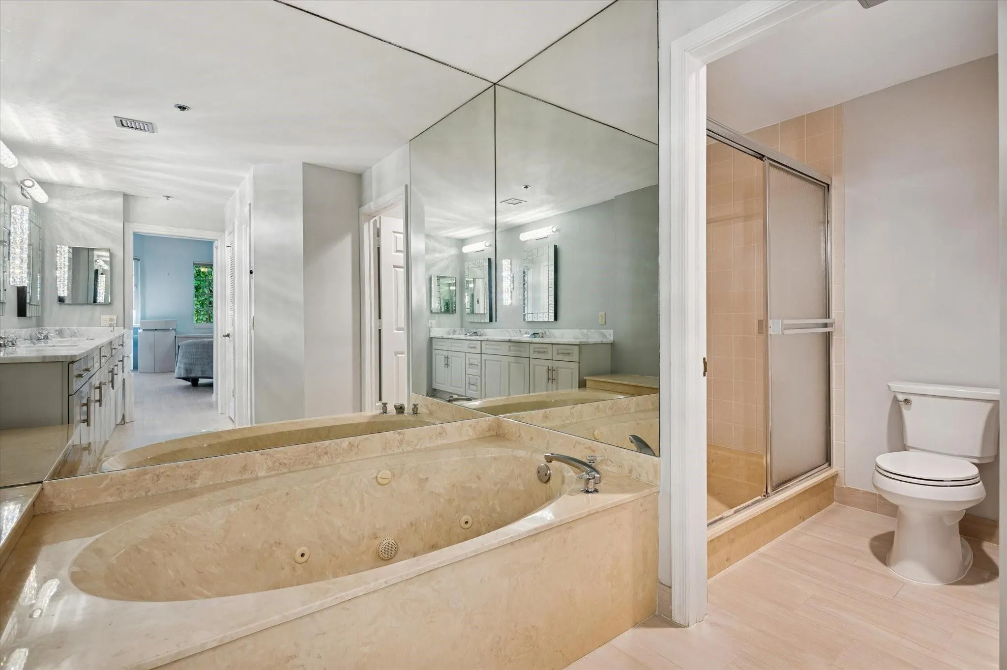 4110 W Palm Aire Drive #101B