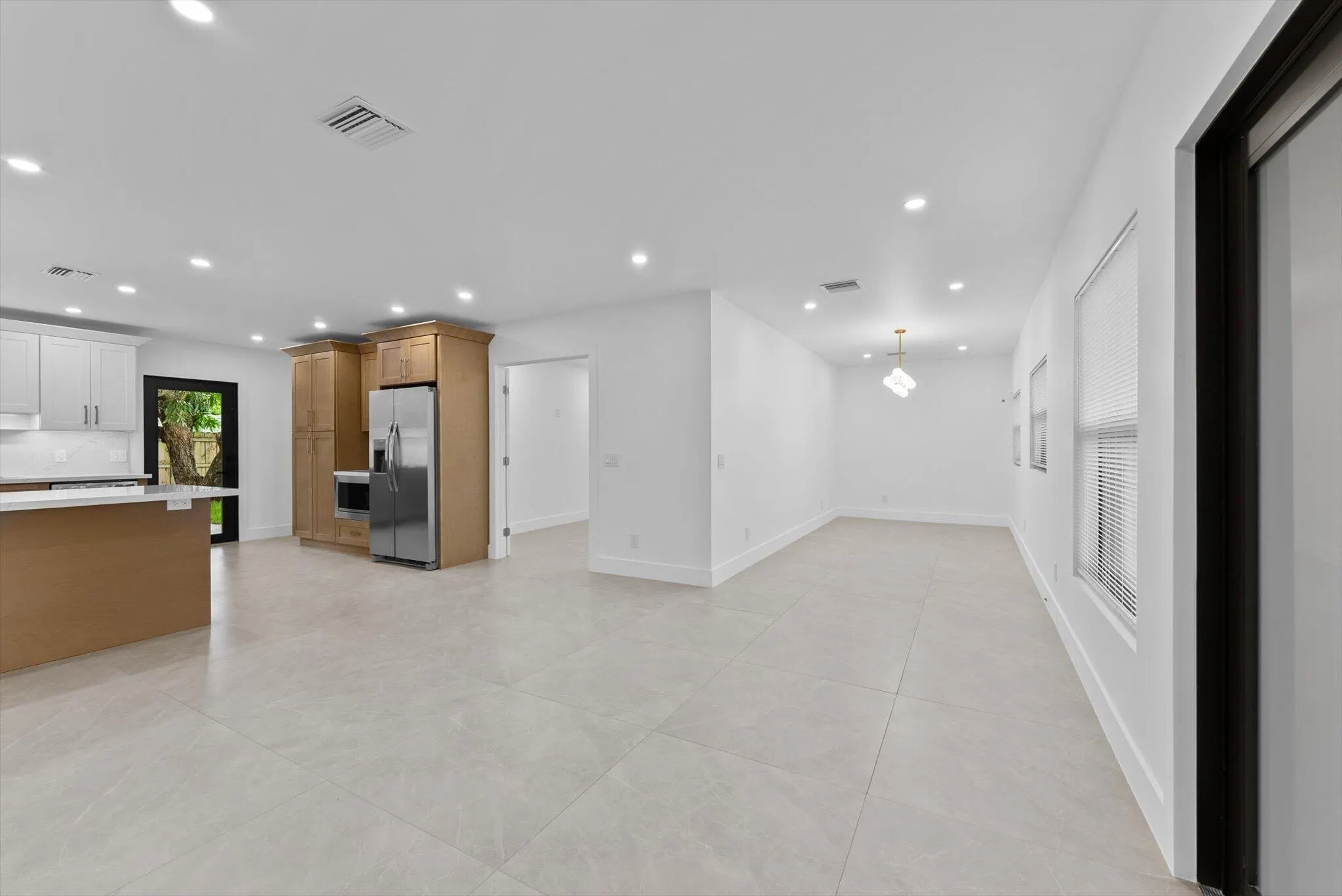 162 SE 27TH Way