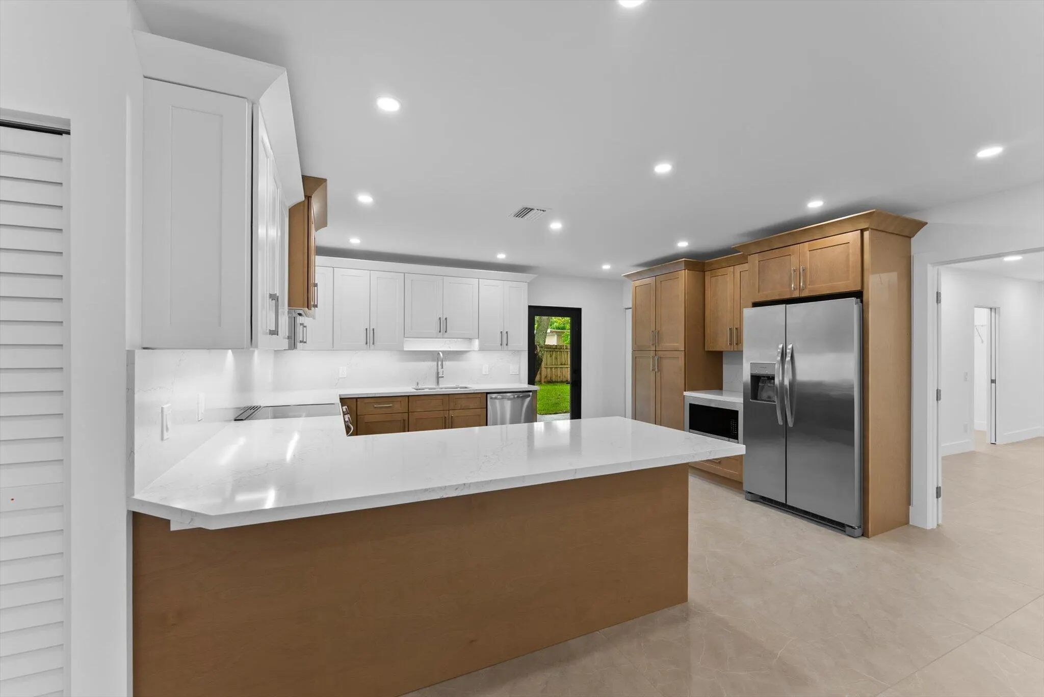 162 SE 27TH Way