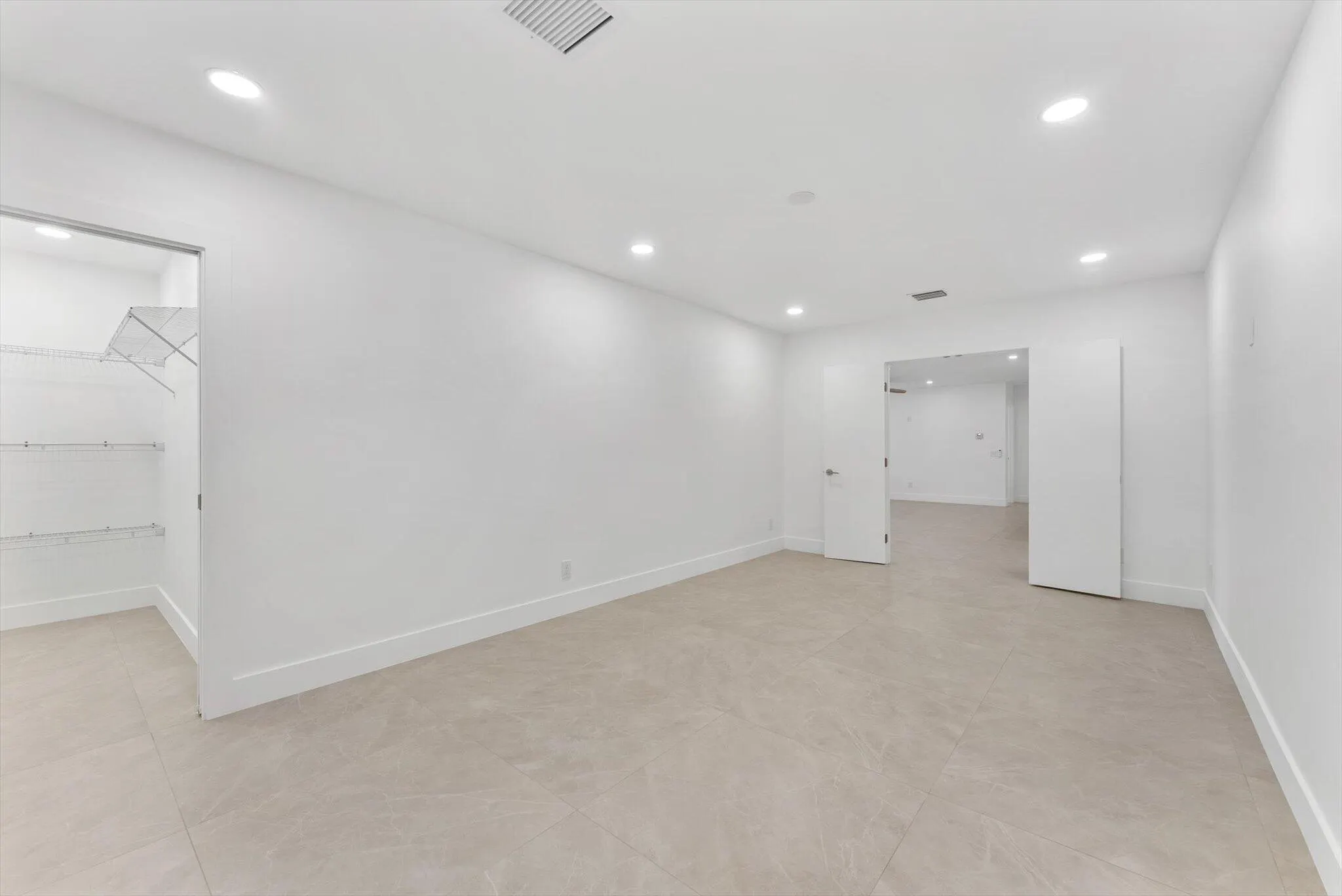 162 SE 27TH Way