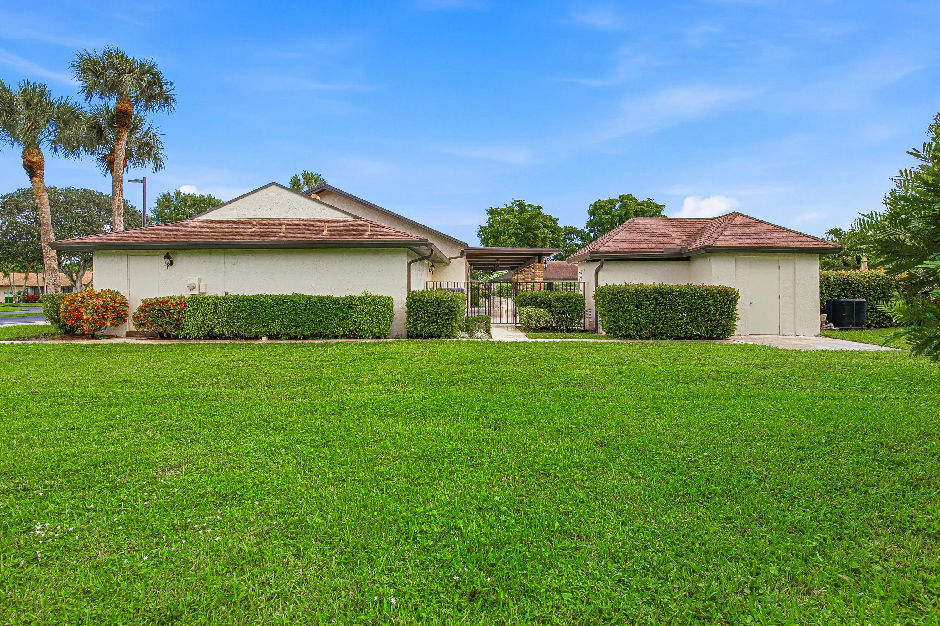 10393 QUAILWOOD Lane #B