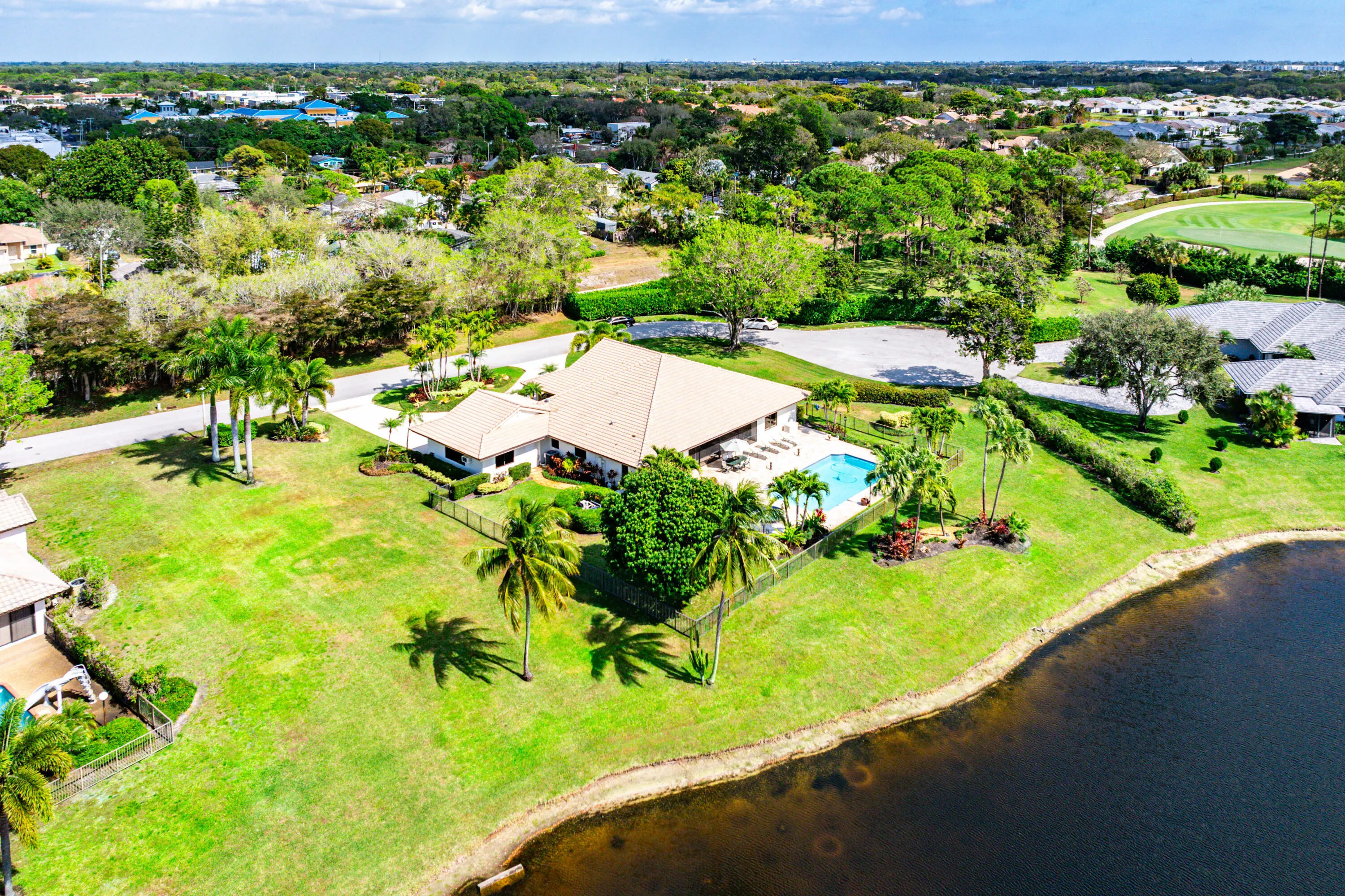 5221 Estates Drive
