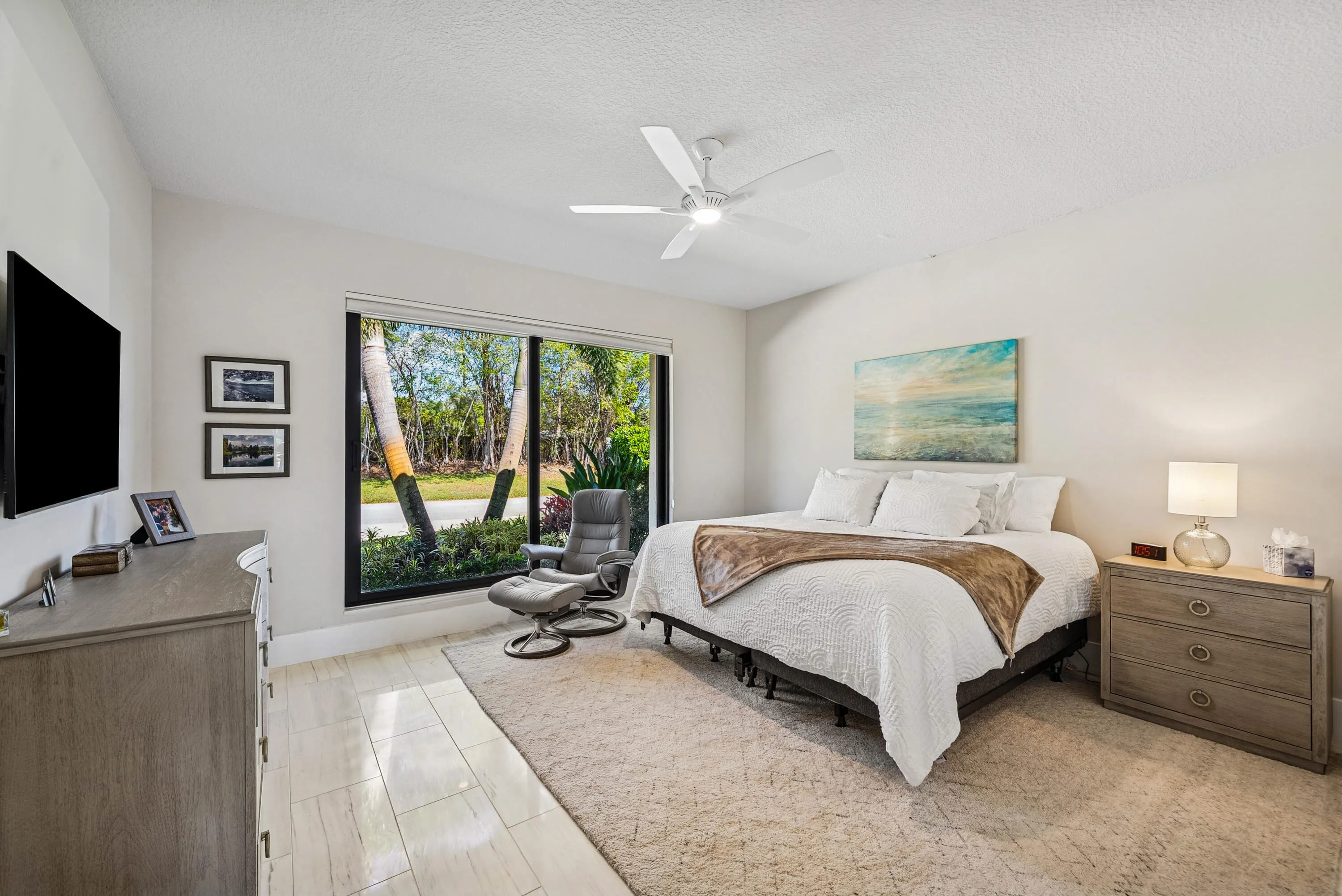5221 Estates Drive