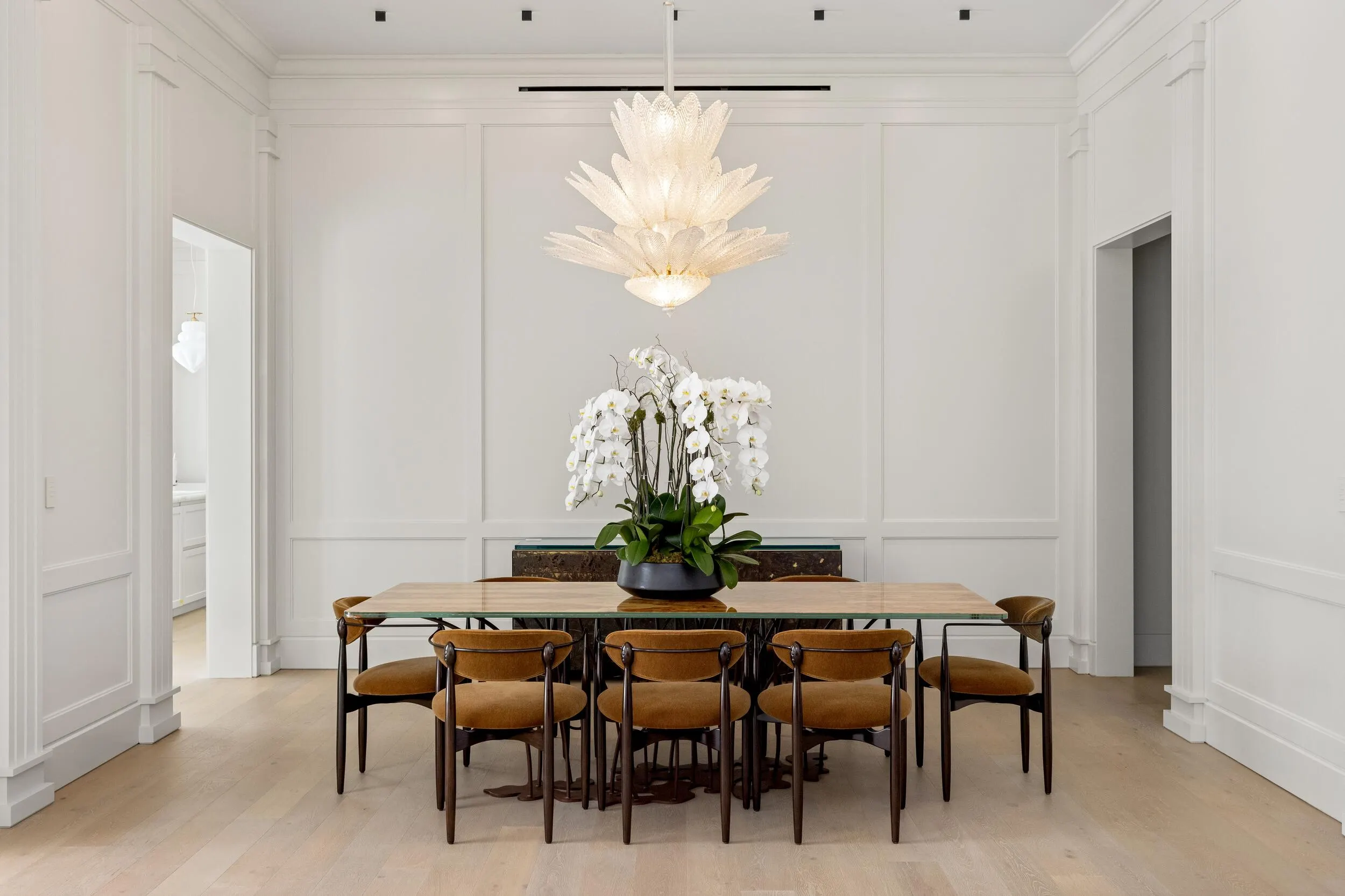200 Regents Park Road