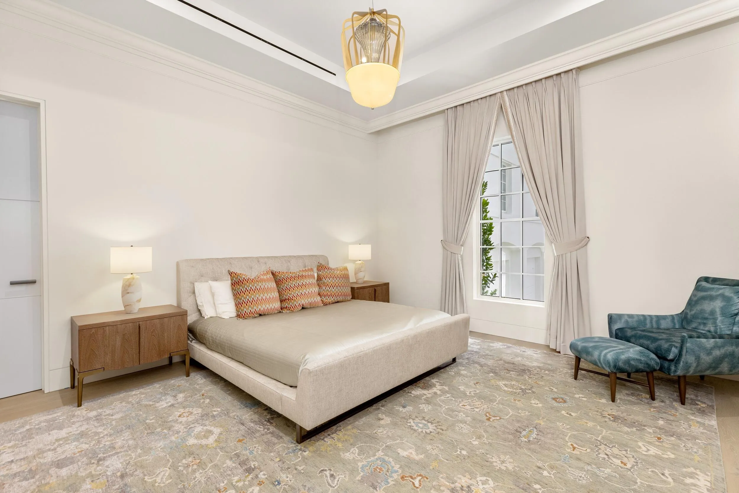 200 Regents Park Road