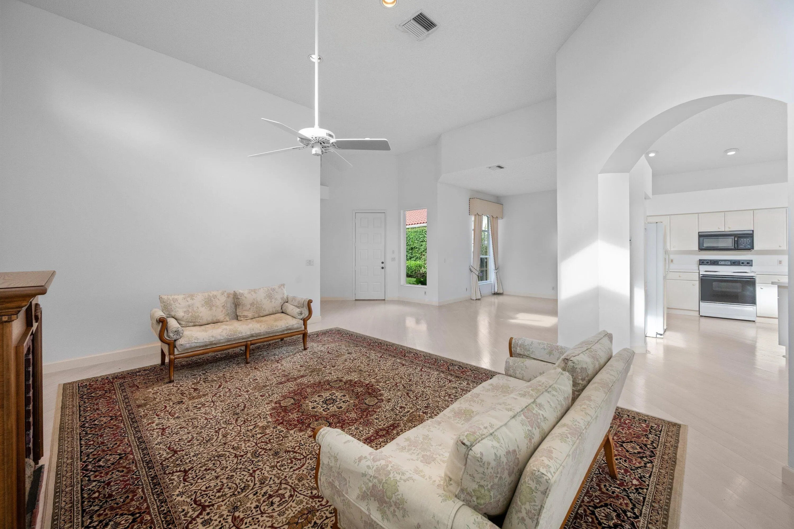 12563 MALLET Circle